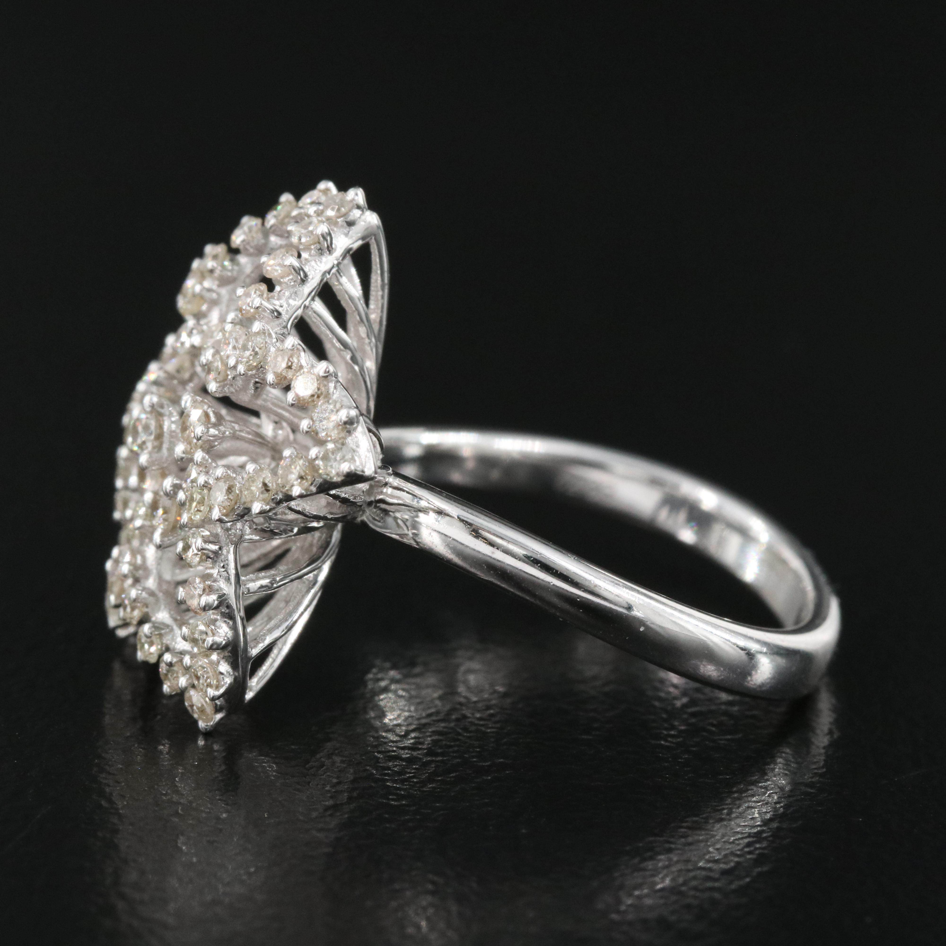 14K 0.71 CTW Diamond Star Ring