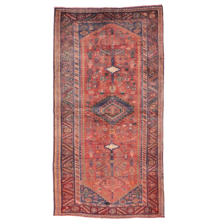 4'9 x 8'10 Hand-Knotted Persian Qashqai Area Rug