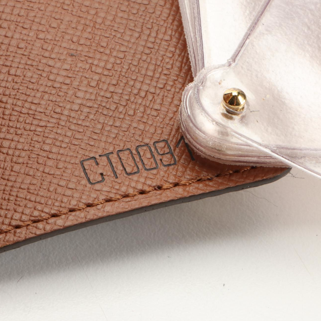 Louis Vuitton Small Photo/Card Holder in Monogram Canvas