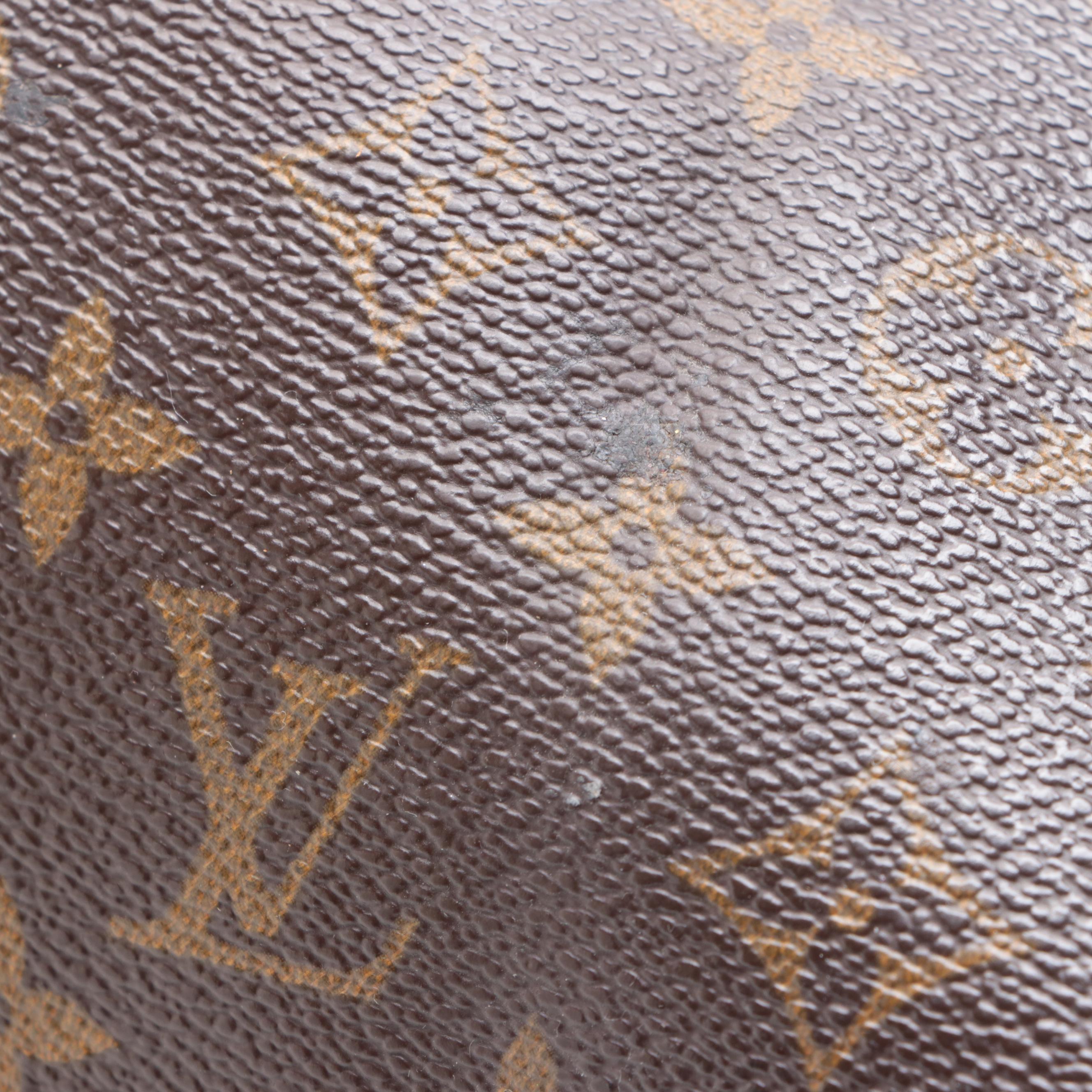 Louis Vuitton Speedy 30 in Monogram Canvas and Vachetta Leather