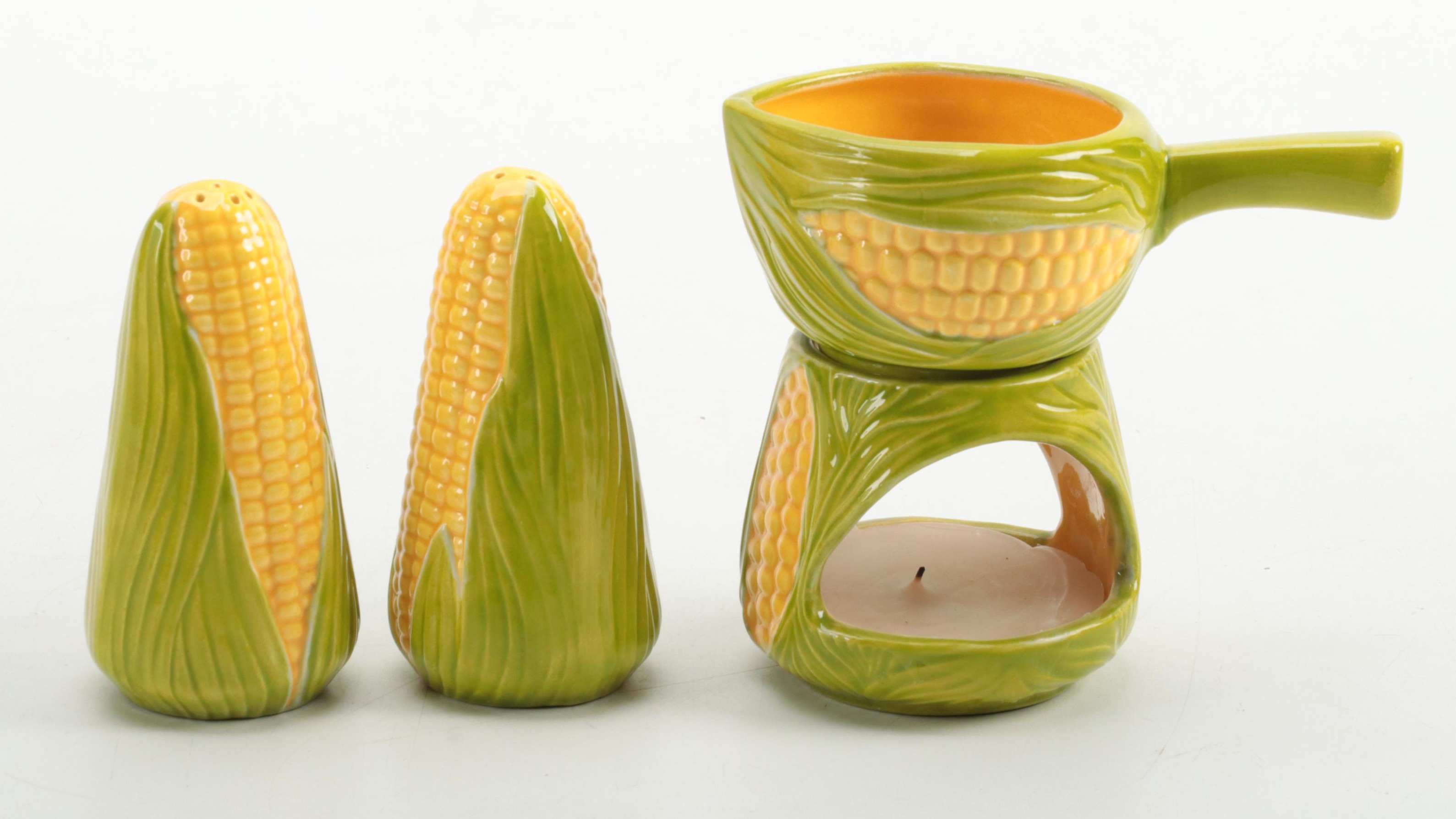 Corn Cob Dishes with Tableware, Mid to Late 20th Century