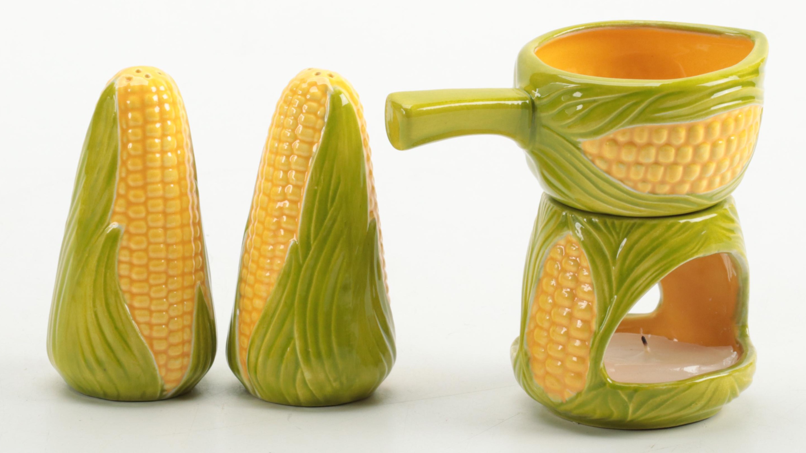 Corn Cob Dishes with Tableware, Mid to Late 20th Century