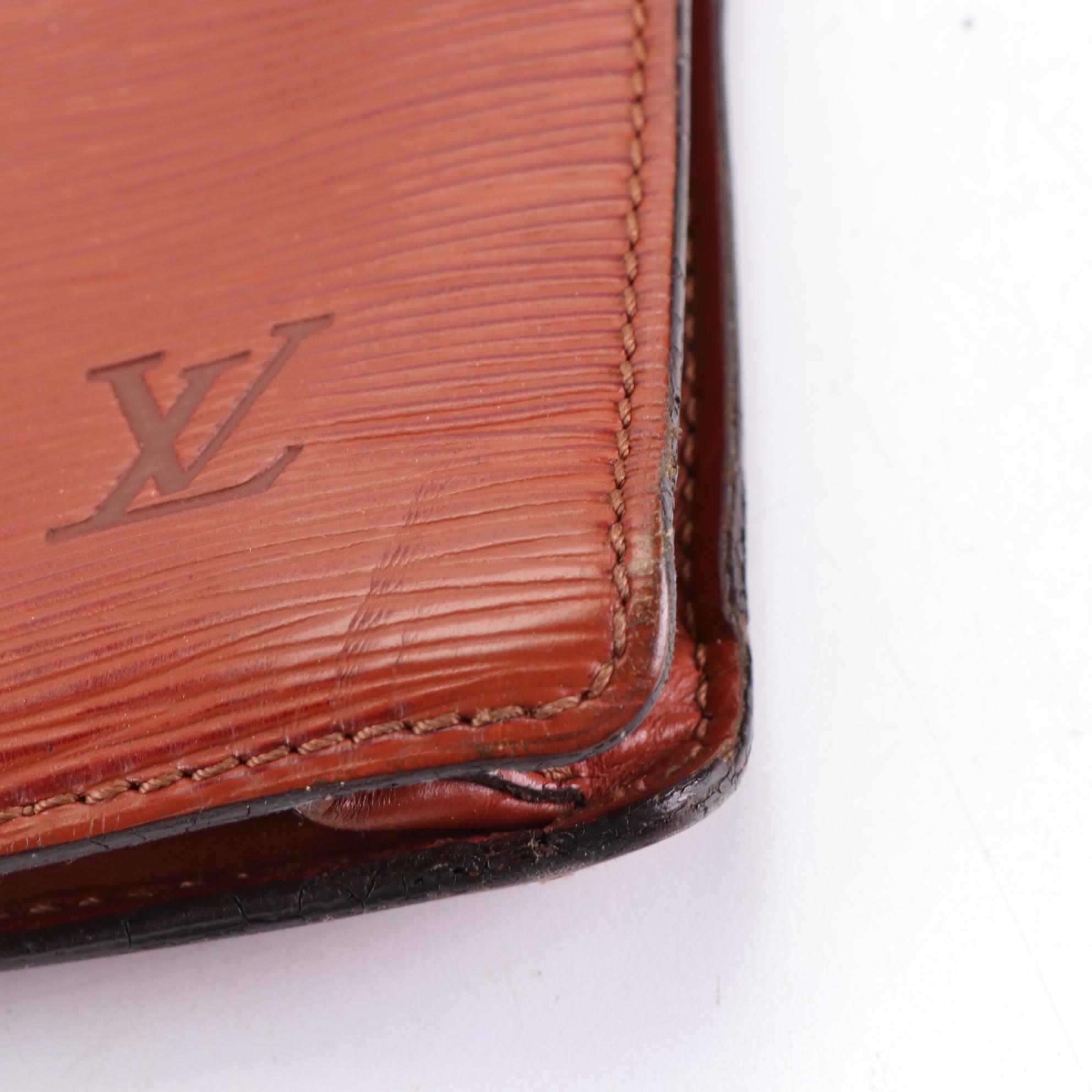 Louis Vuitton Porte-Documents Senateur in Cipango Gold Epi Leather