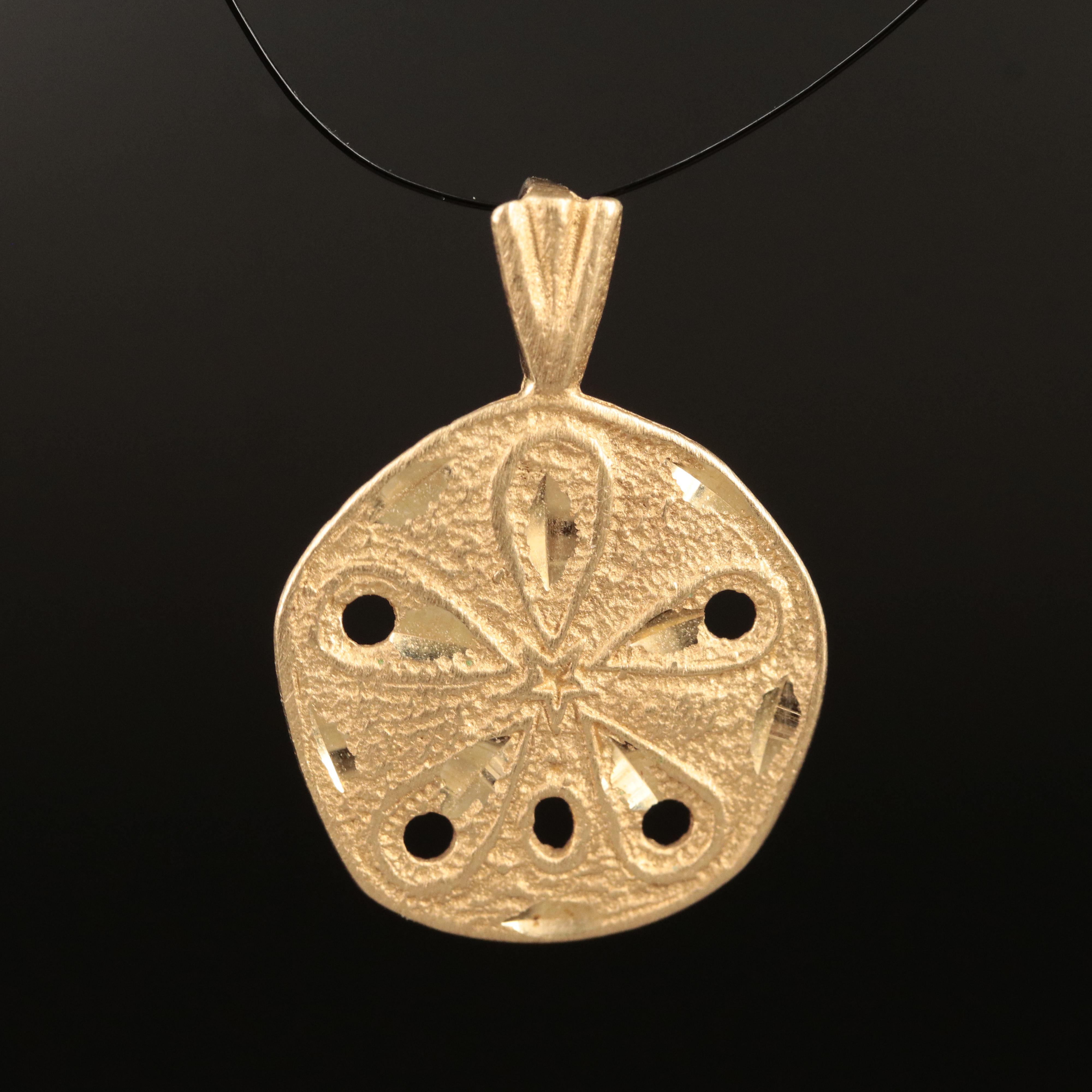 14K Sand Dollar Pendant