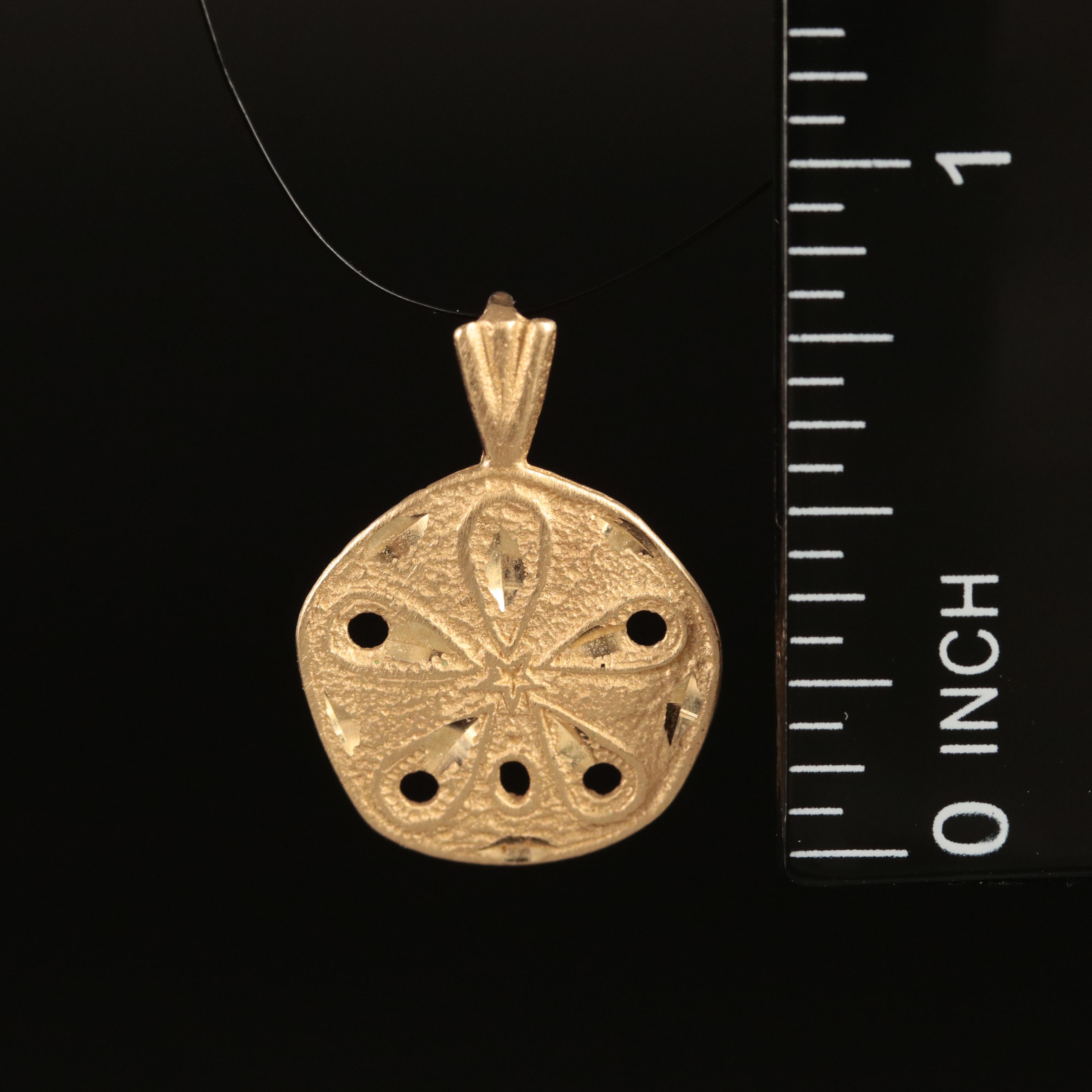 14K Sand Dollar Pendant