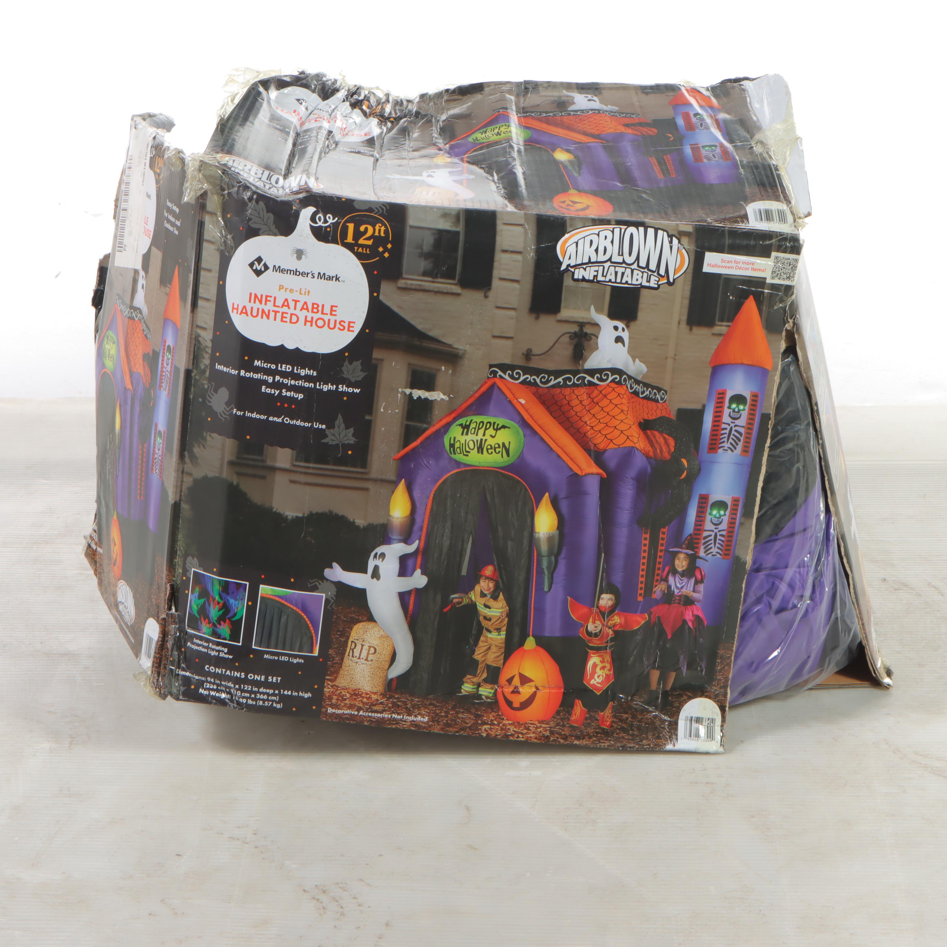 Member's Mark 12' Pre-Lit Inflatable Haunted House