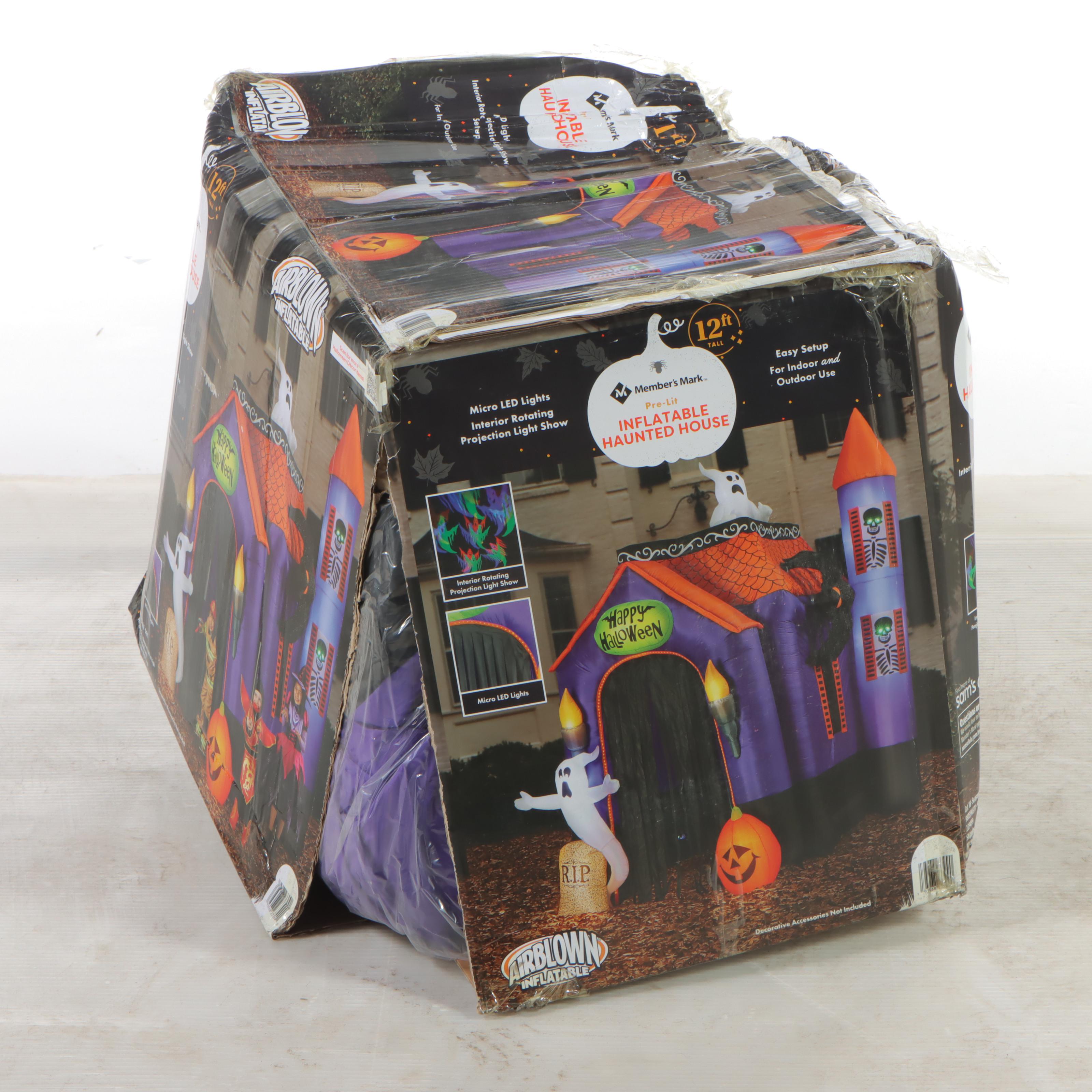 Member's Mark 12' Pre-Lit Inflatable Haunted House
