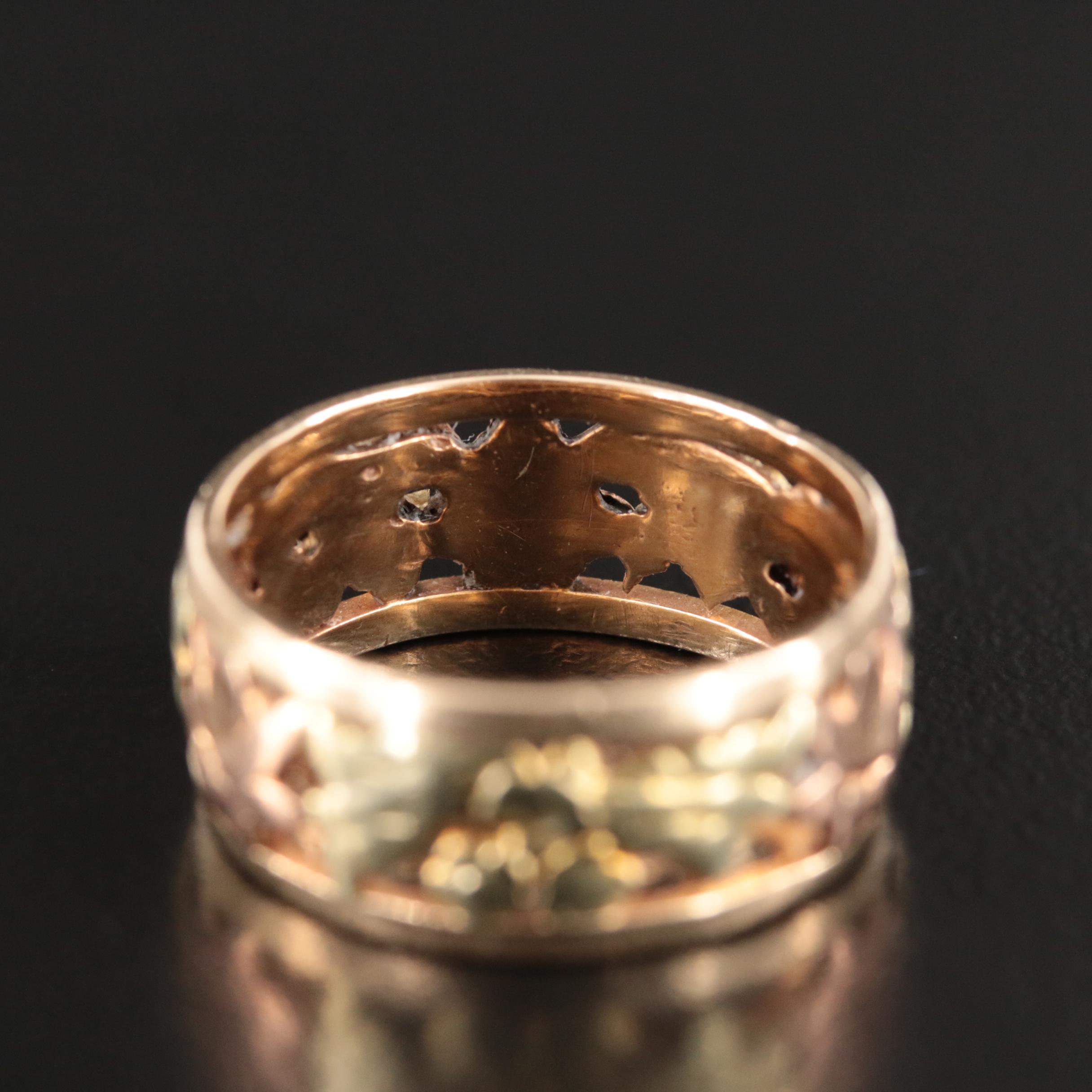 14K Tri-Color Foliate Band