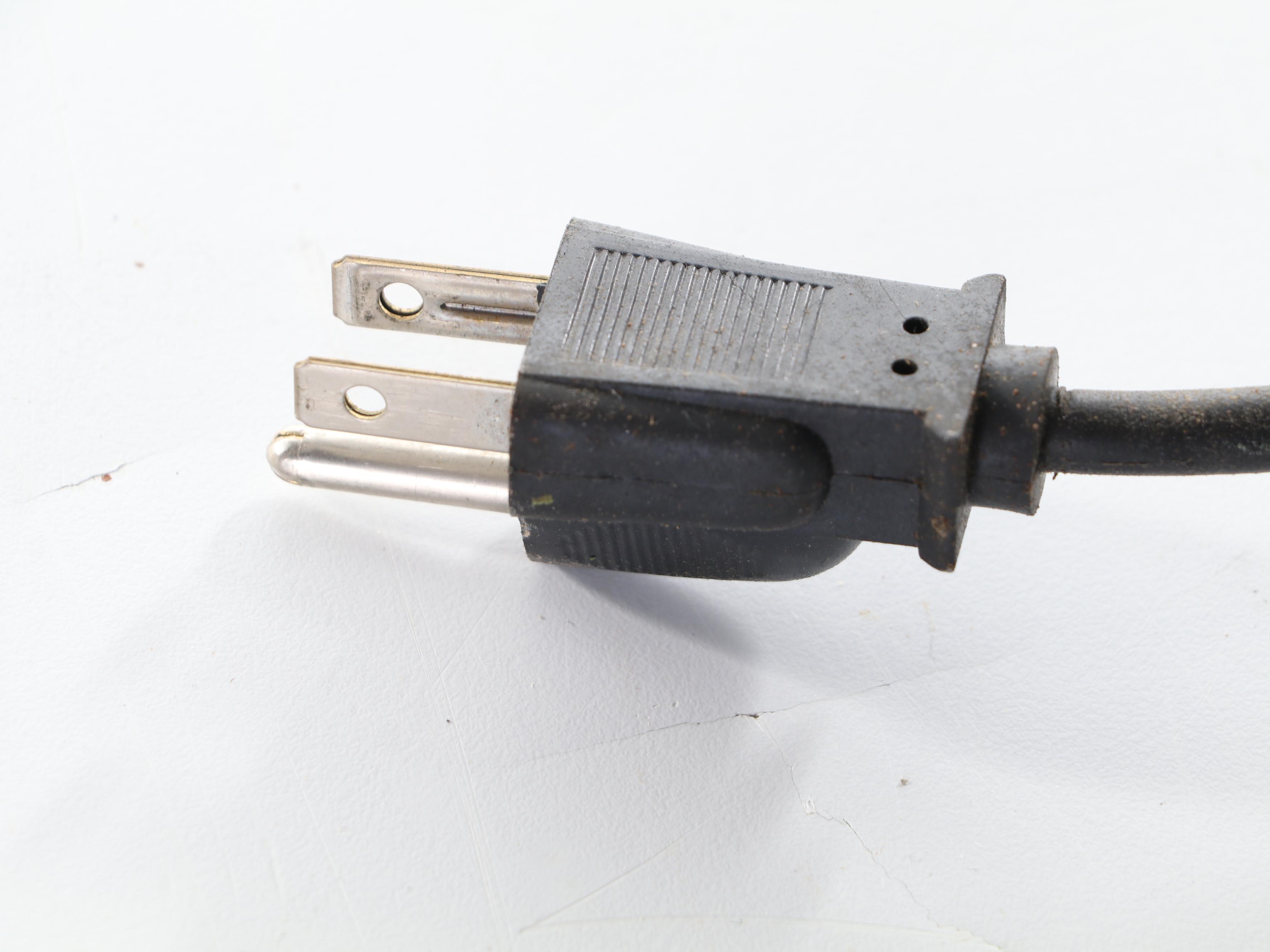 Cummins Mack 6" Bench Grinder