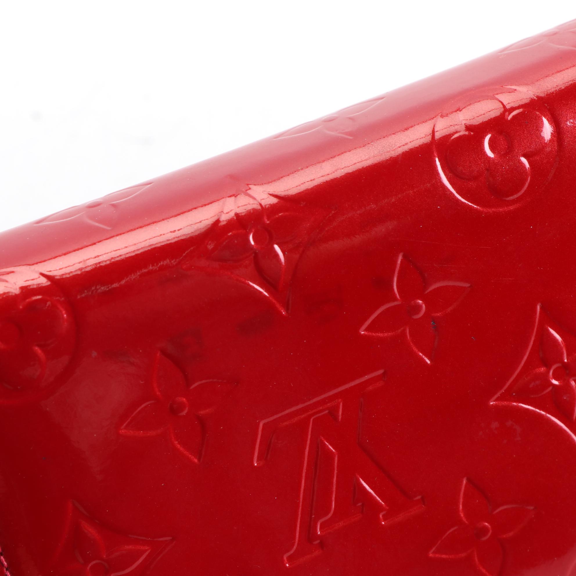 Louis Vuitton Sarah Wallet in Monogram Vernis