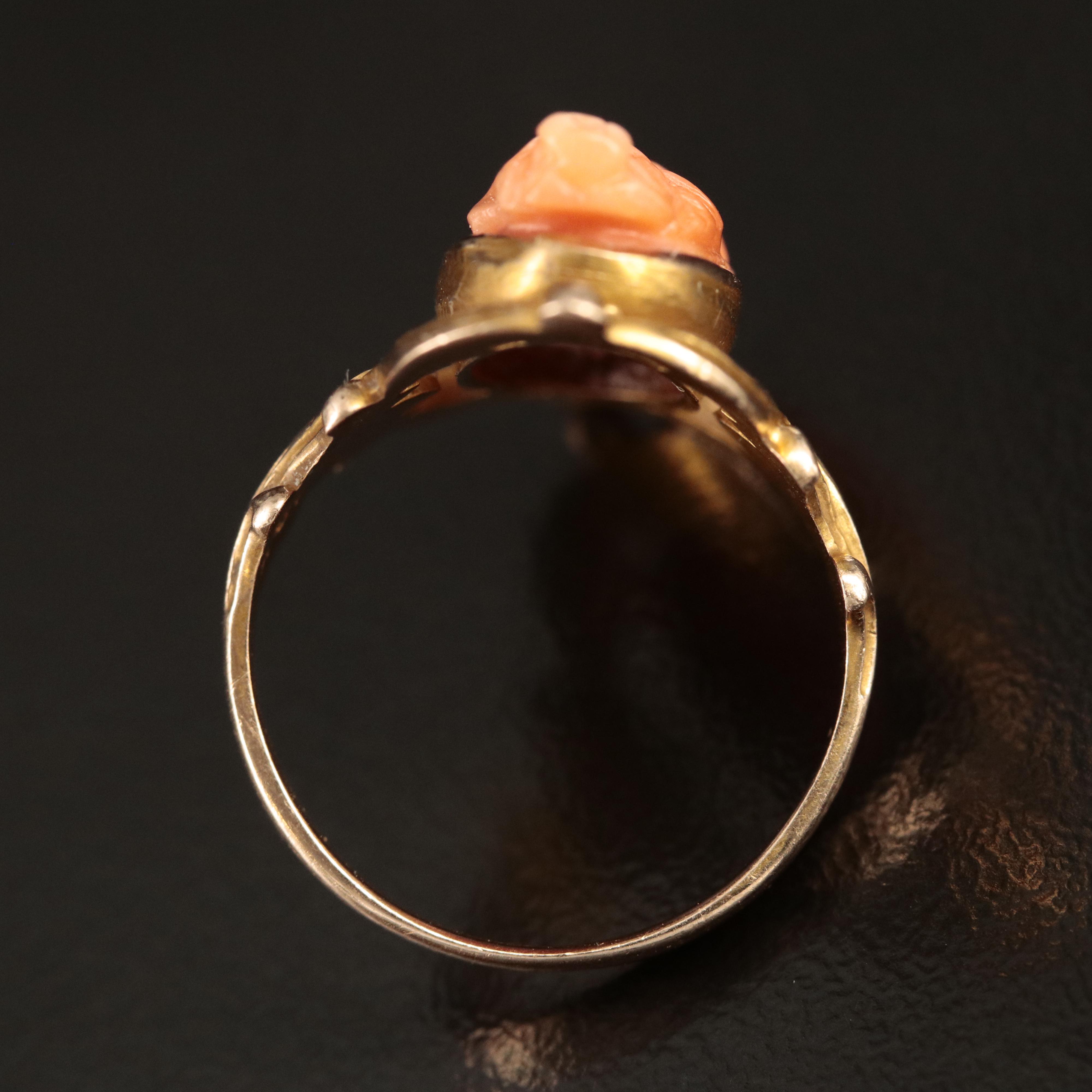 Vintage 10K Coral Cameo Ring