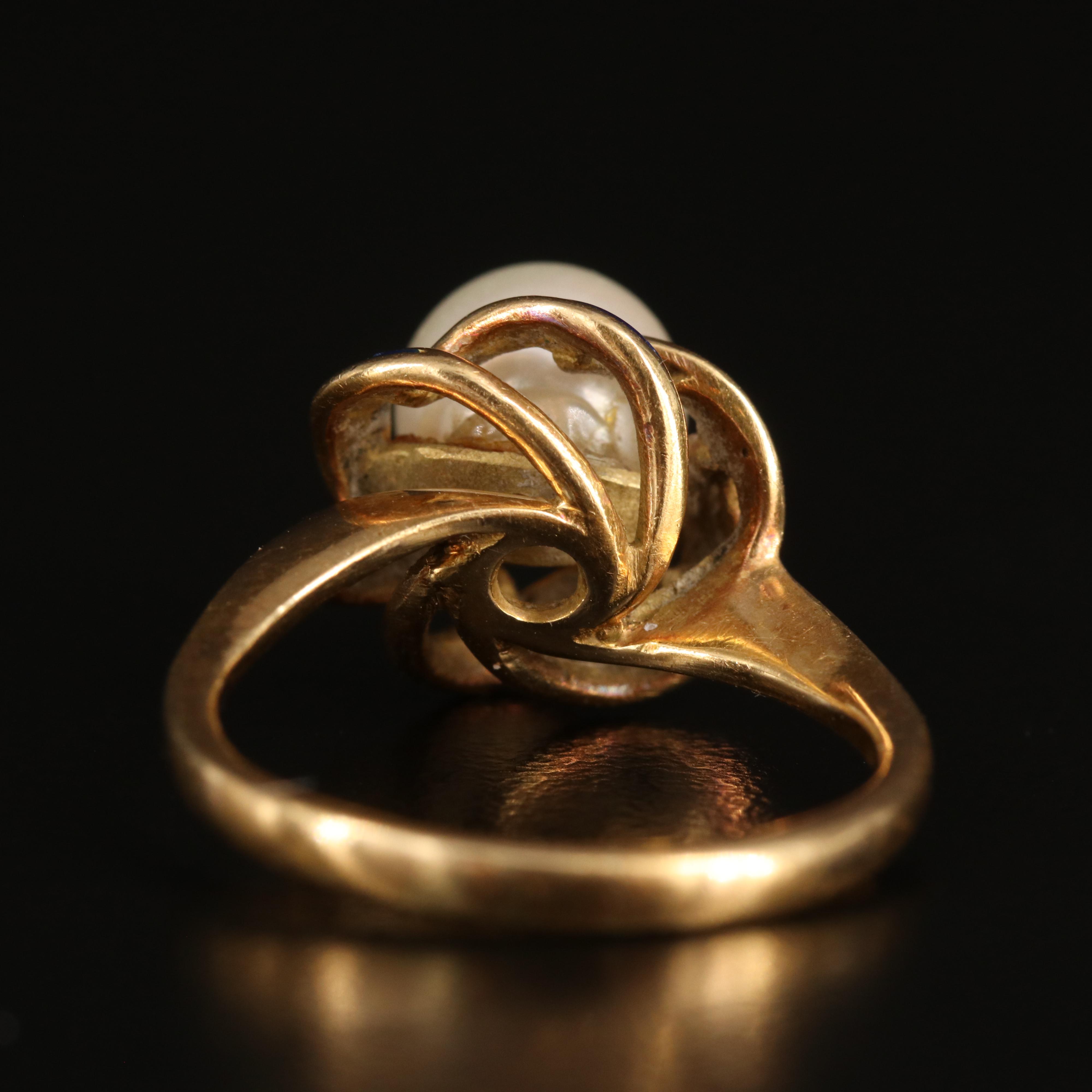 18K Pearl and Enamel Ring