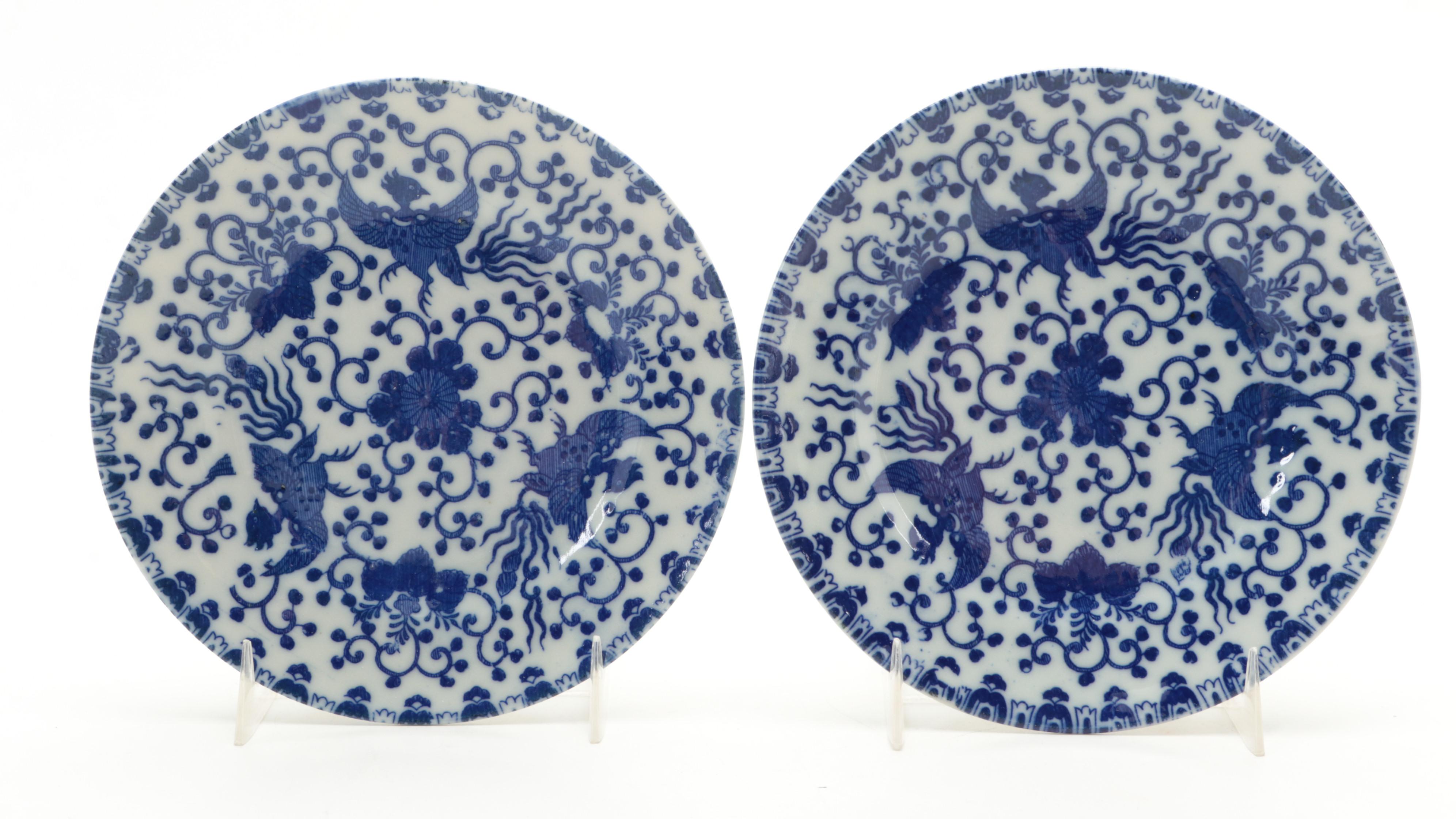 European White Stain Glass Hand-Painted Bottle Vase with Other Décor