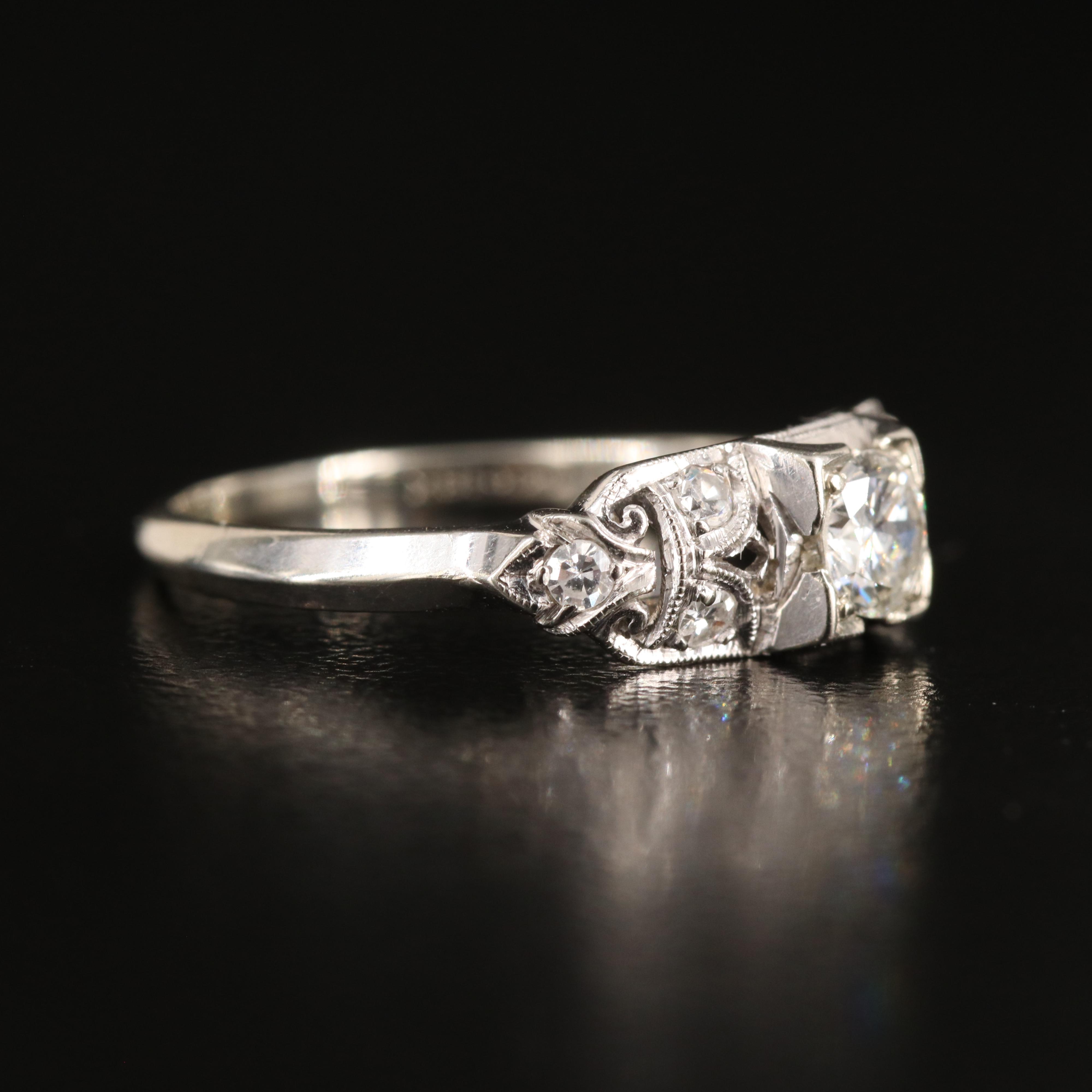 Antique 18K 0.32 CTW Diamond Ring