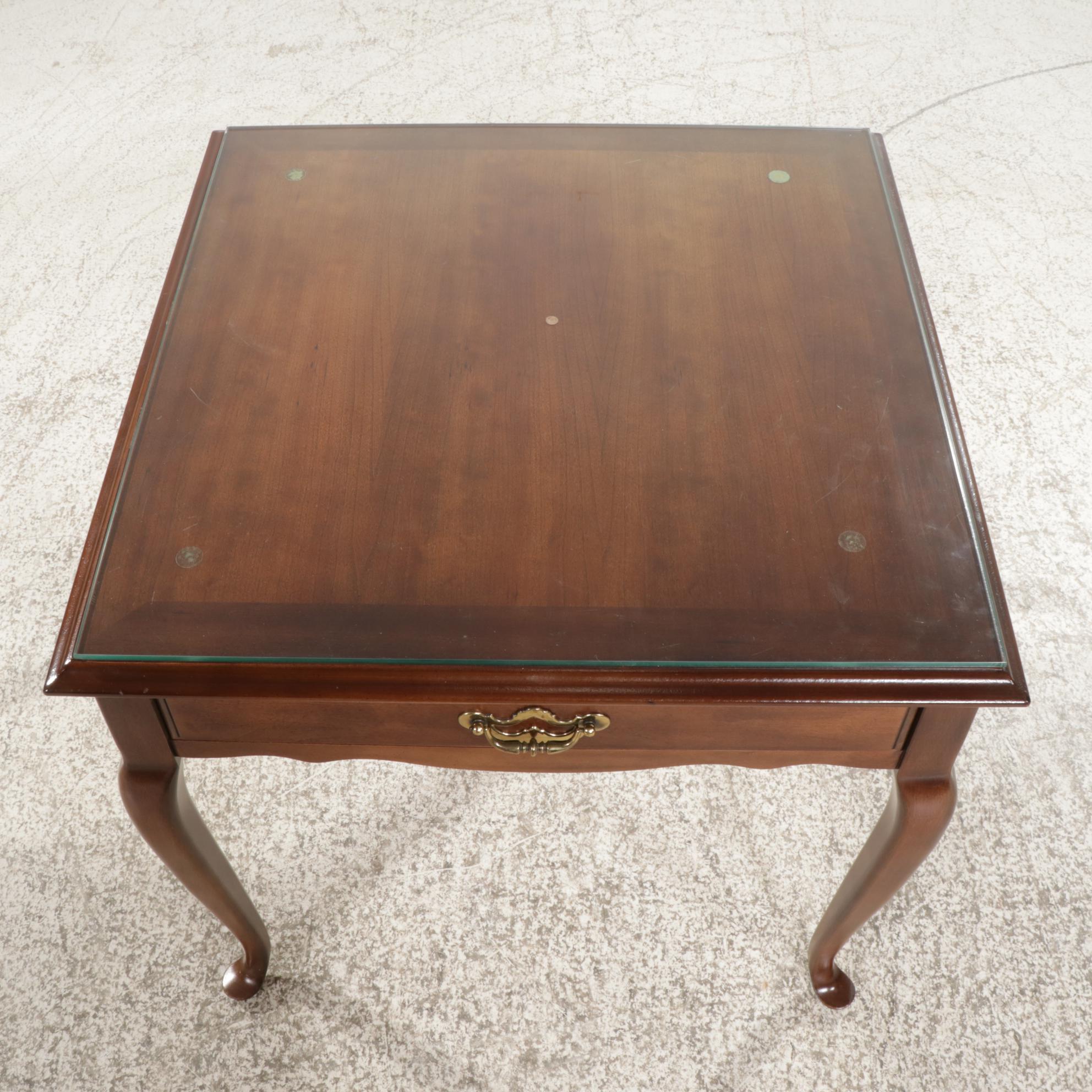 Lane Queen Anne Style Walnut Side Table, Late 20th Century