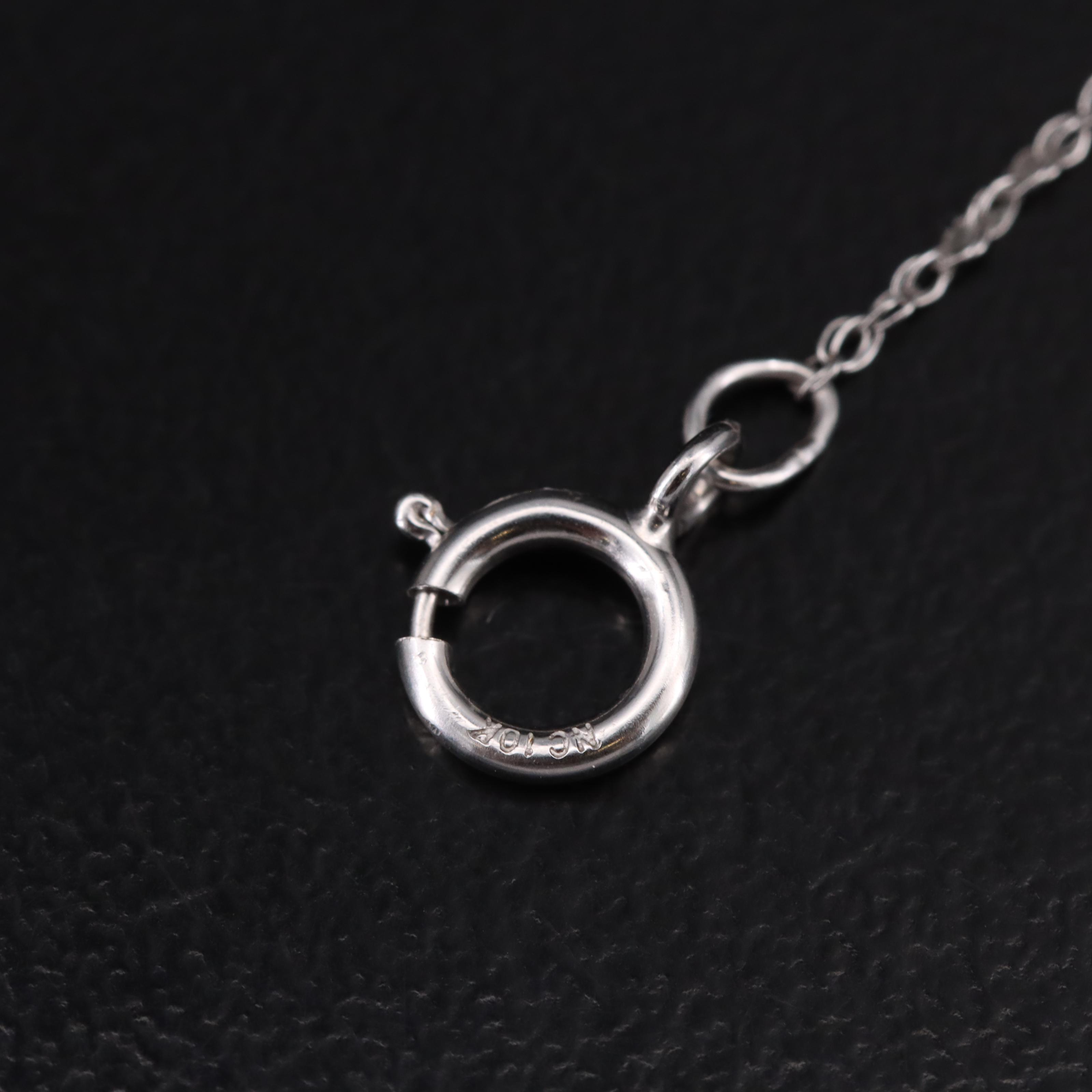 10K 0.51 CTW Diamond Heart Pendant Necklace