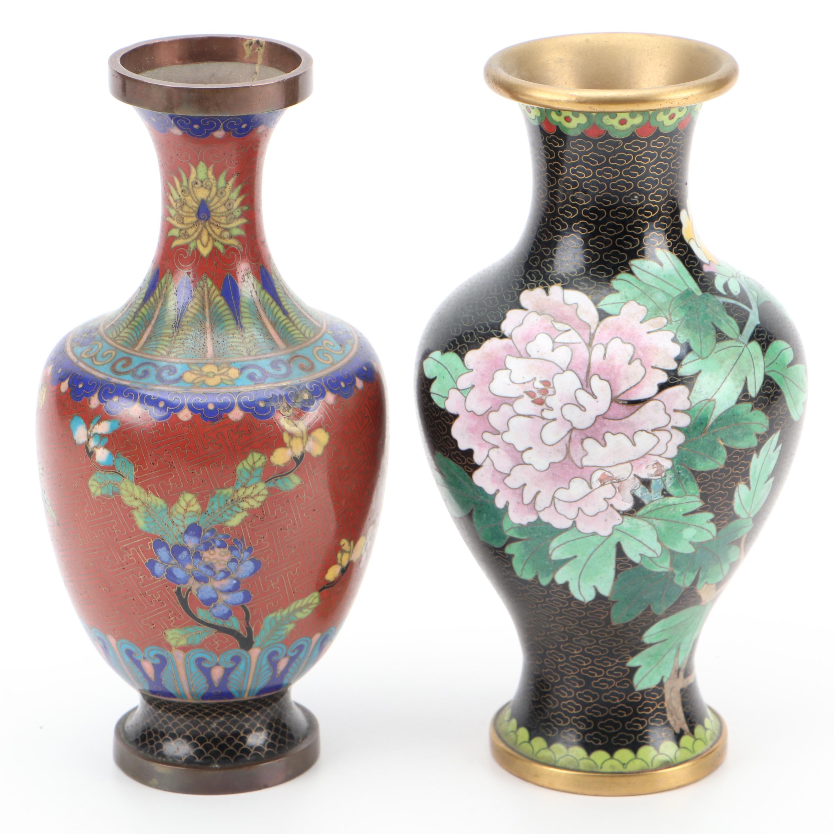 Chinese Cloisonné Guardian Lion Finial Box and More Décor