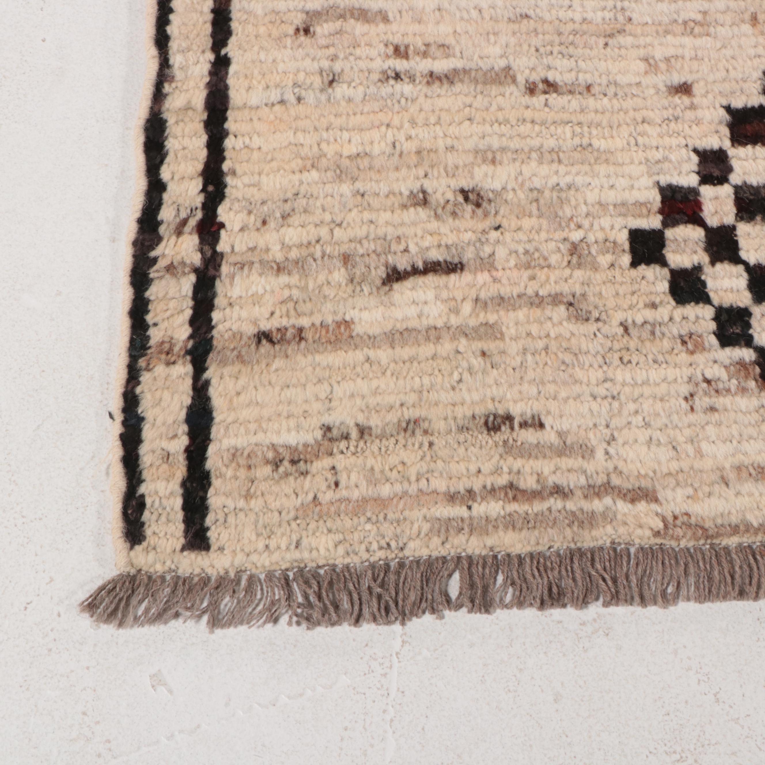 6'11 x 9'10 Hand-Knotted Persian Gabbeh Area Rug