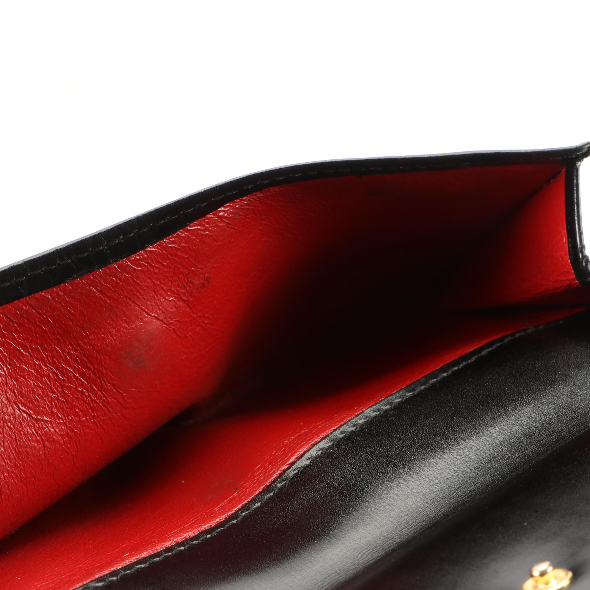 Gucci Horseshoe Clasp Long Wallet in Leather