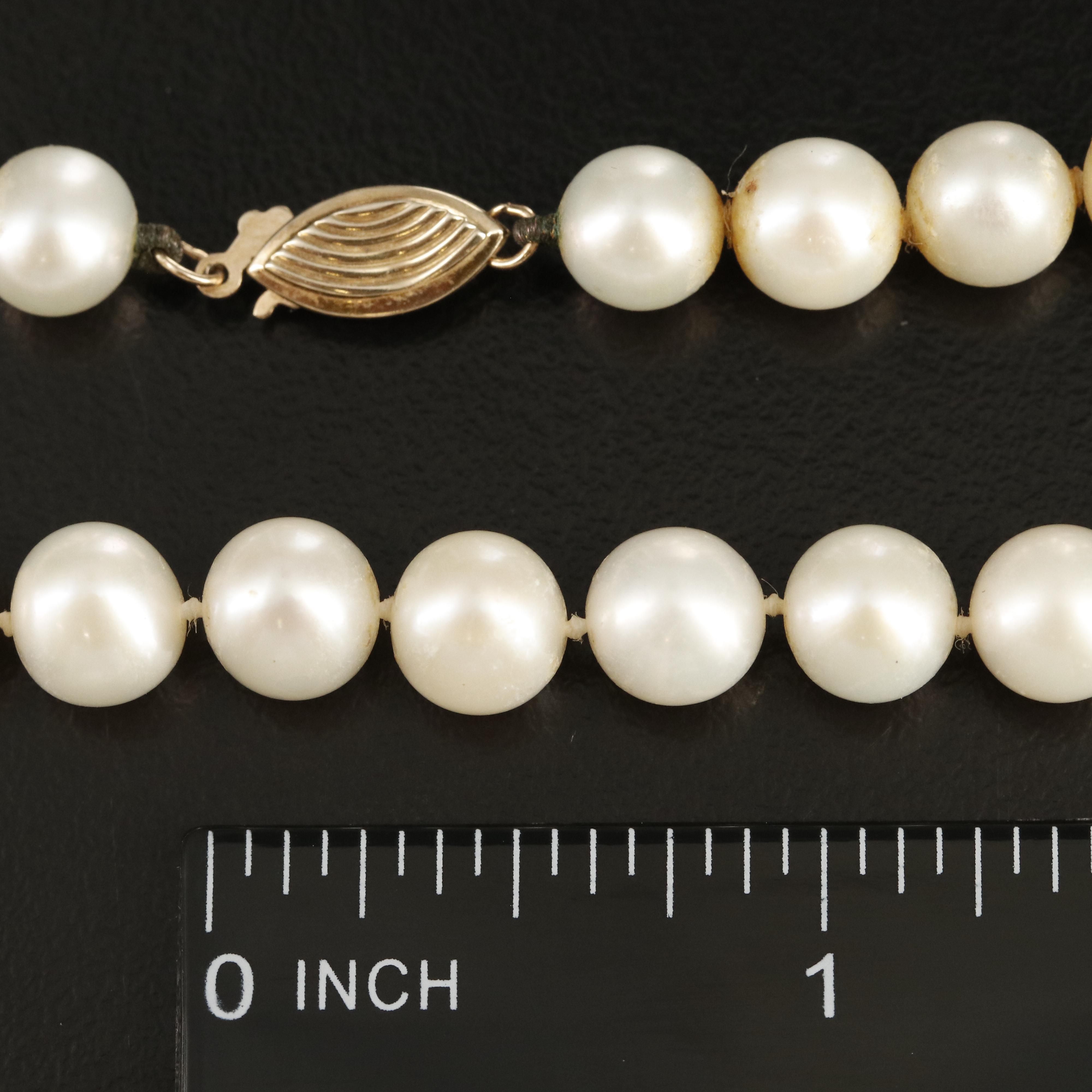 Pearl Necklace with 14K Clasp