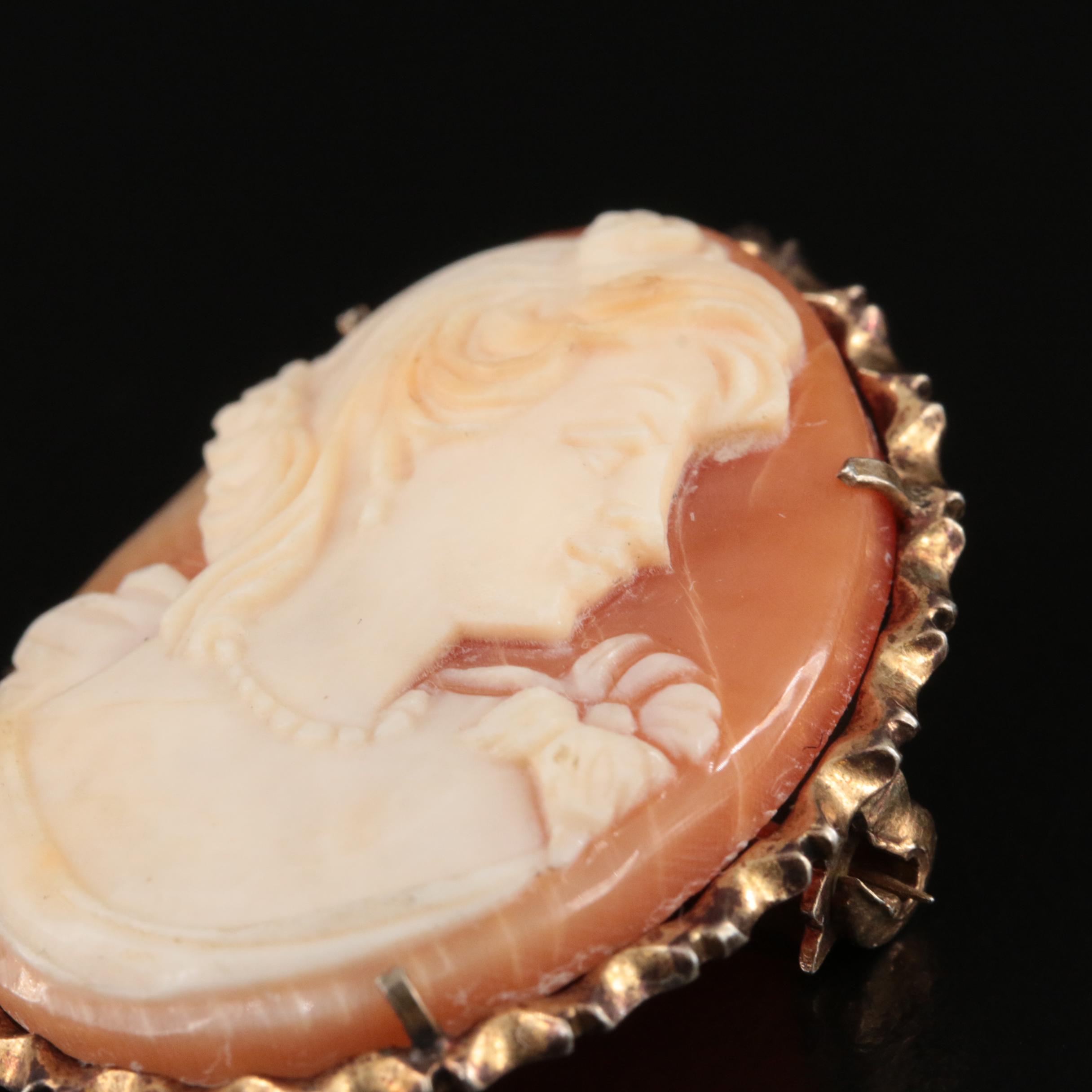 Vinatge Carved Shell Cameo Converter Brooch
