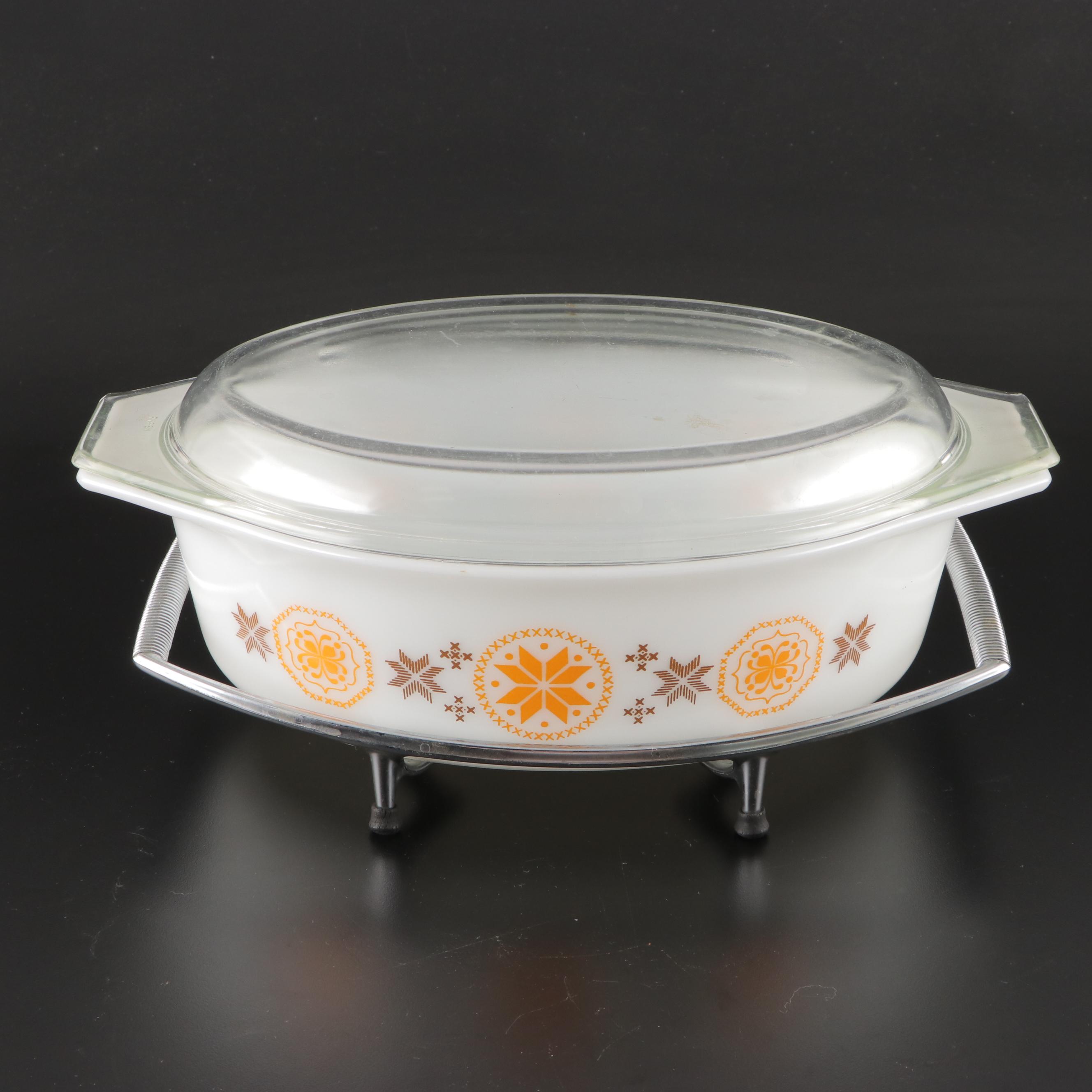 Pyrex "Butterprint" Refrigerator Dishes with Other Bakeware and Carafes