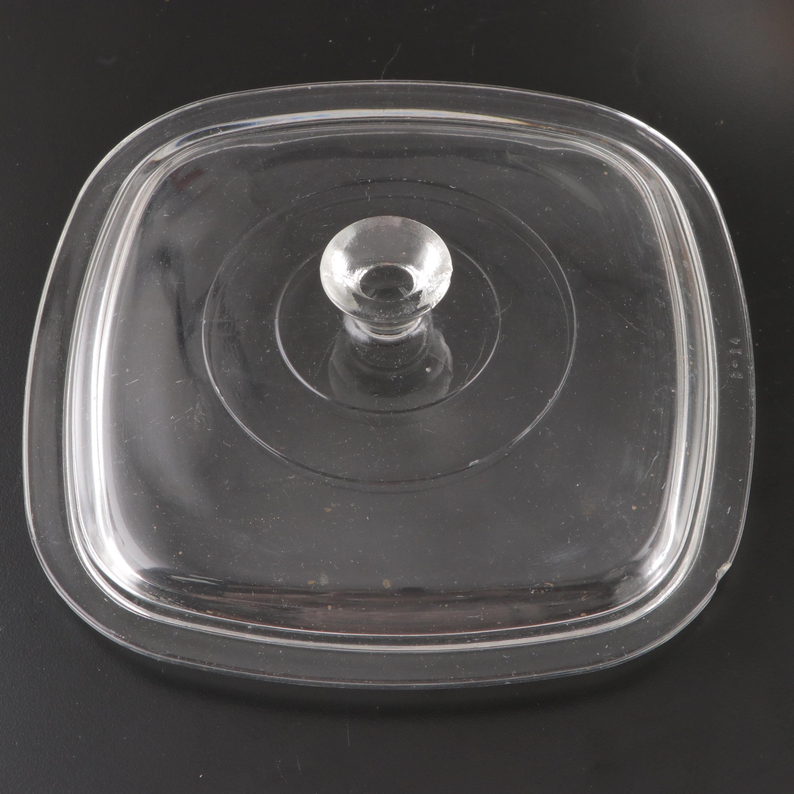 Pyrex "Butterprint" Refrigerator Dishes with Other Bakeware and Carafes