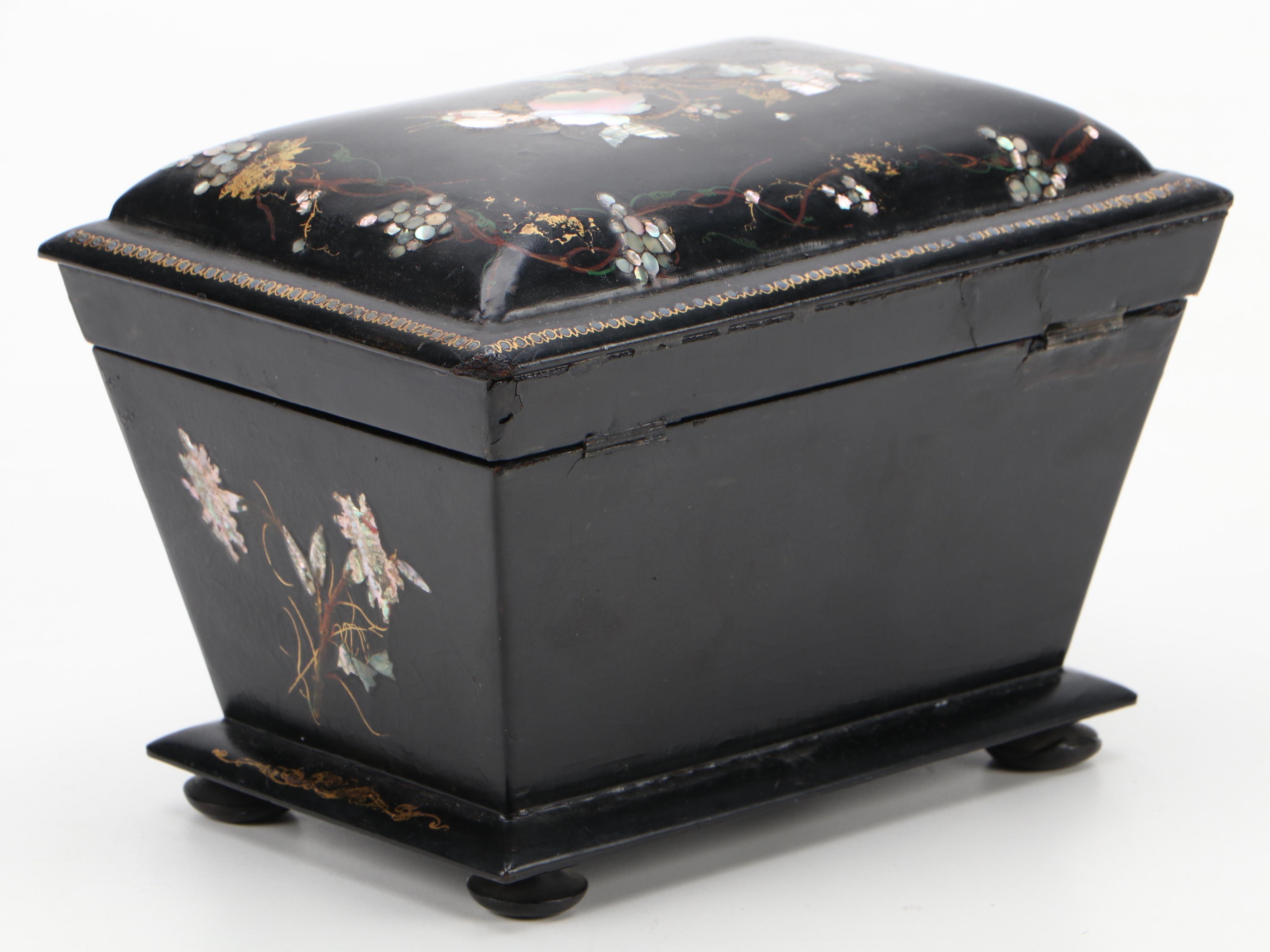 Victorian Papier-mâché And Shell-Decorated Tea Caddy