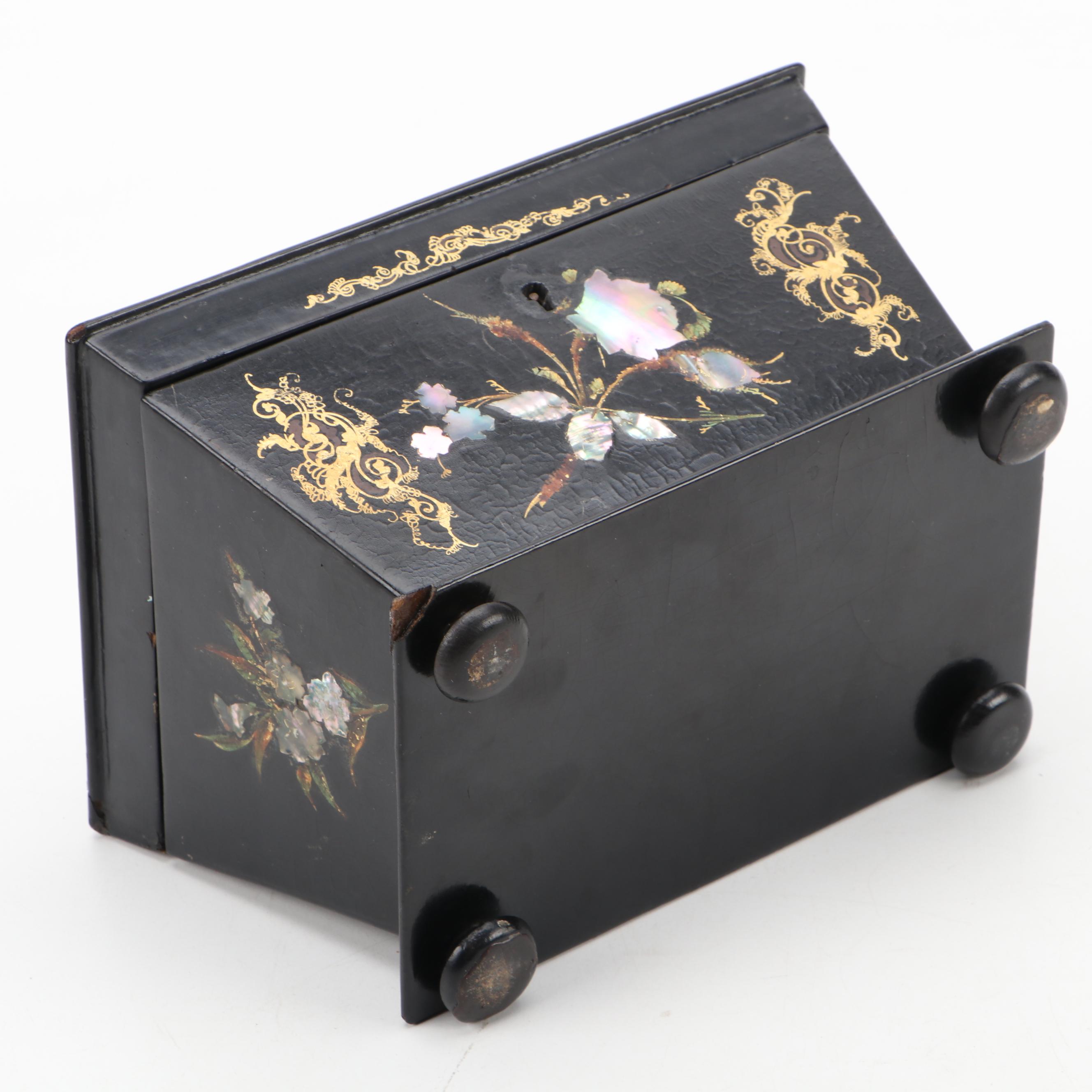 Victorian Papier-mâché And Shell-Decorated Tea Caddy