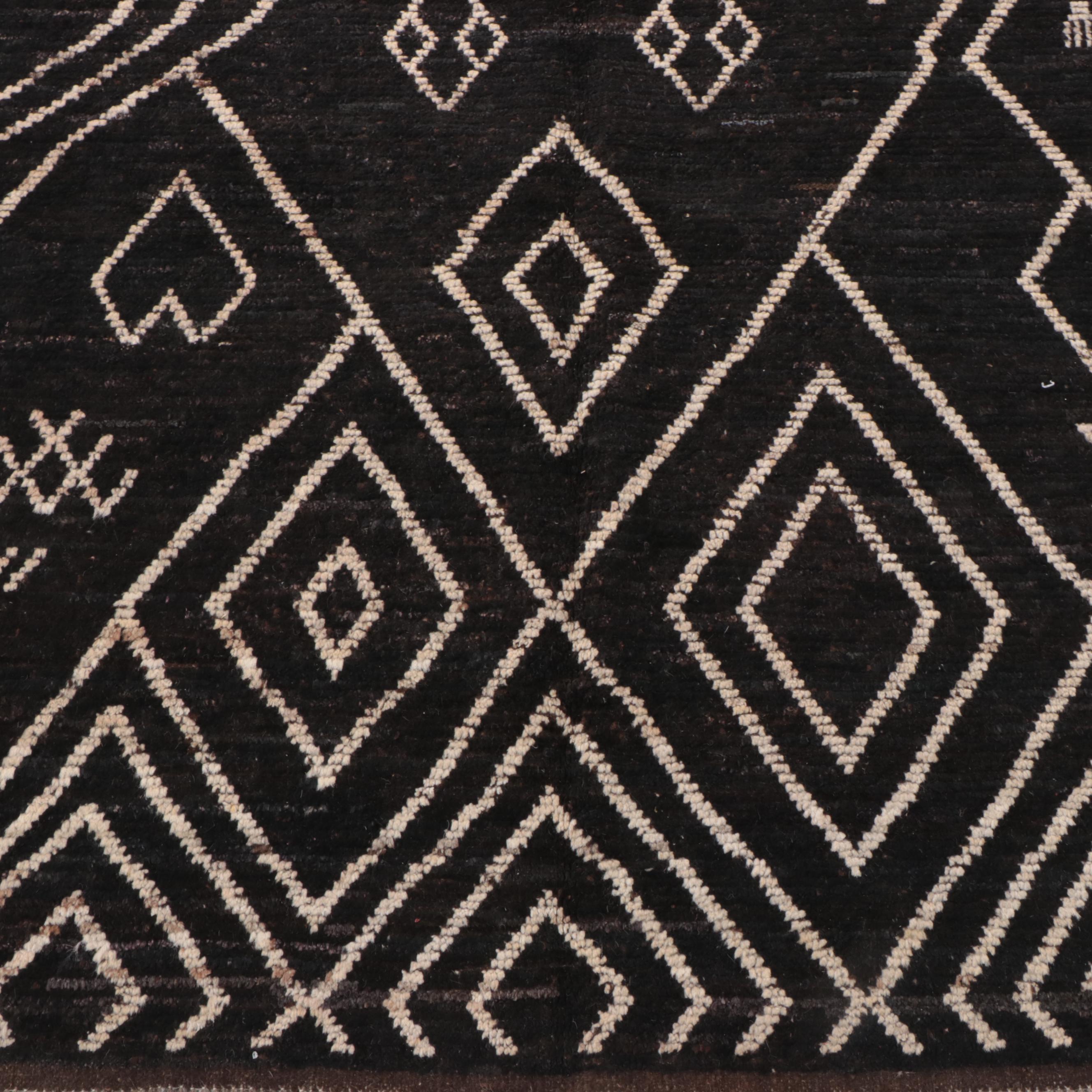 5'4 x 6'8 Hand-Knotted Moroccan Style Area Rug