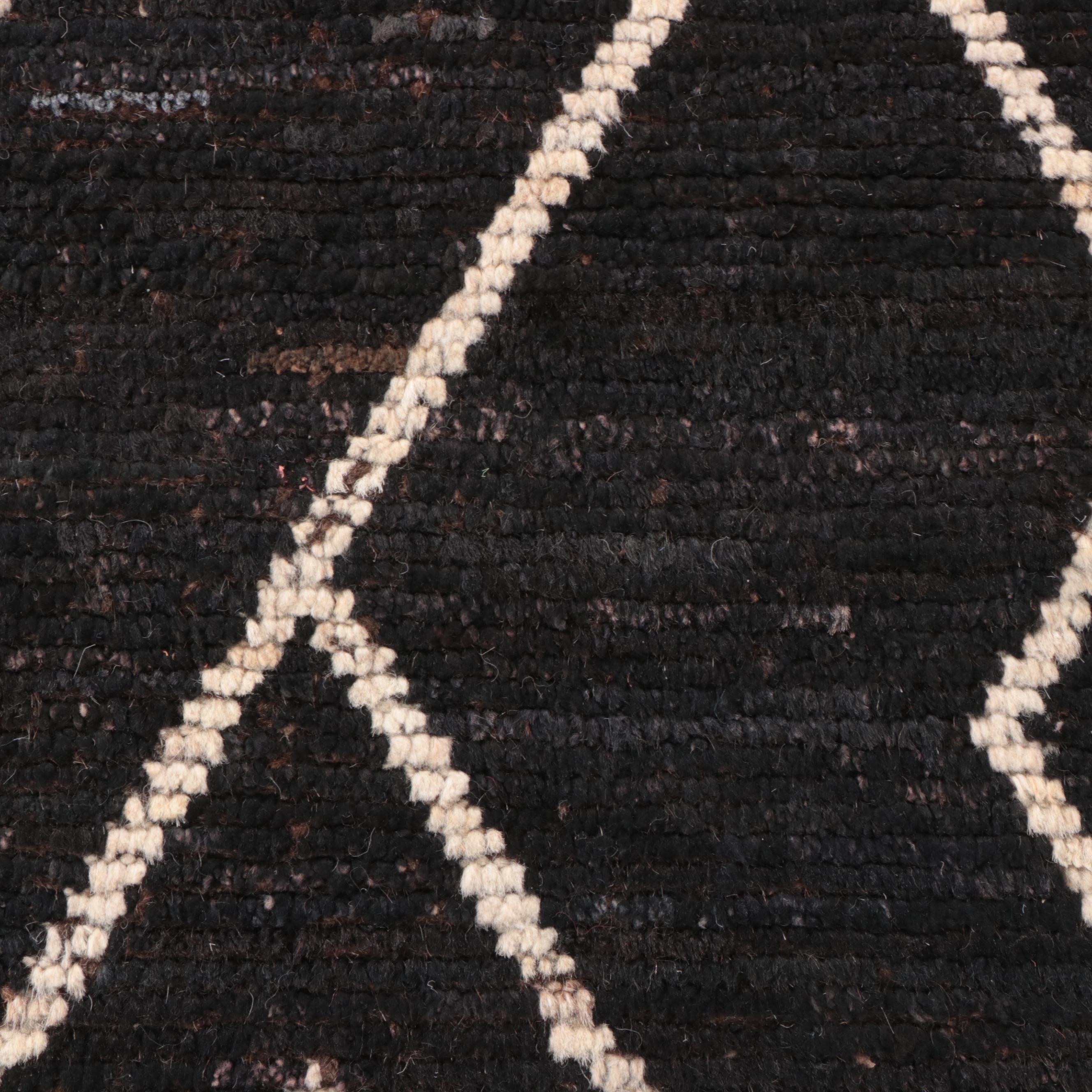 5'4 x 6'8 Hand-Knotted Moroccan Style Area Rug