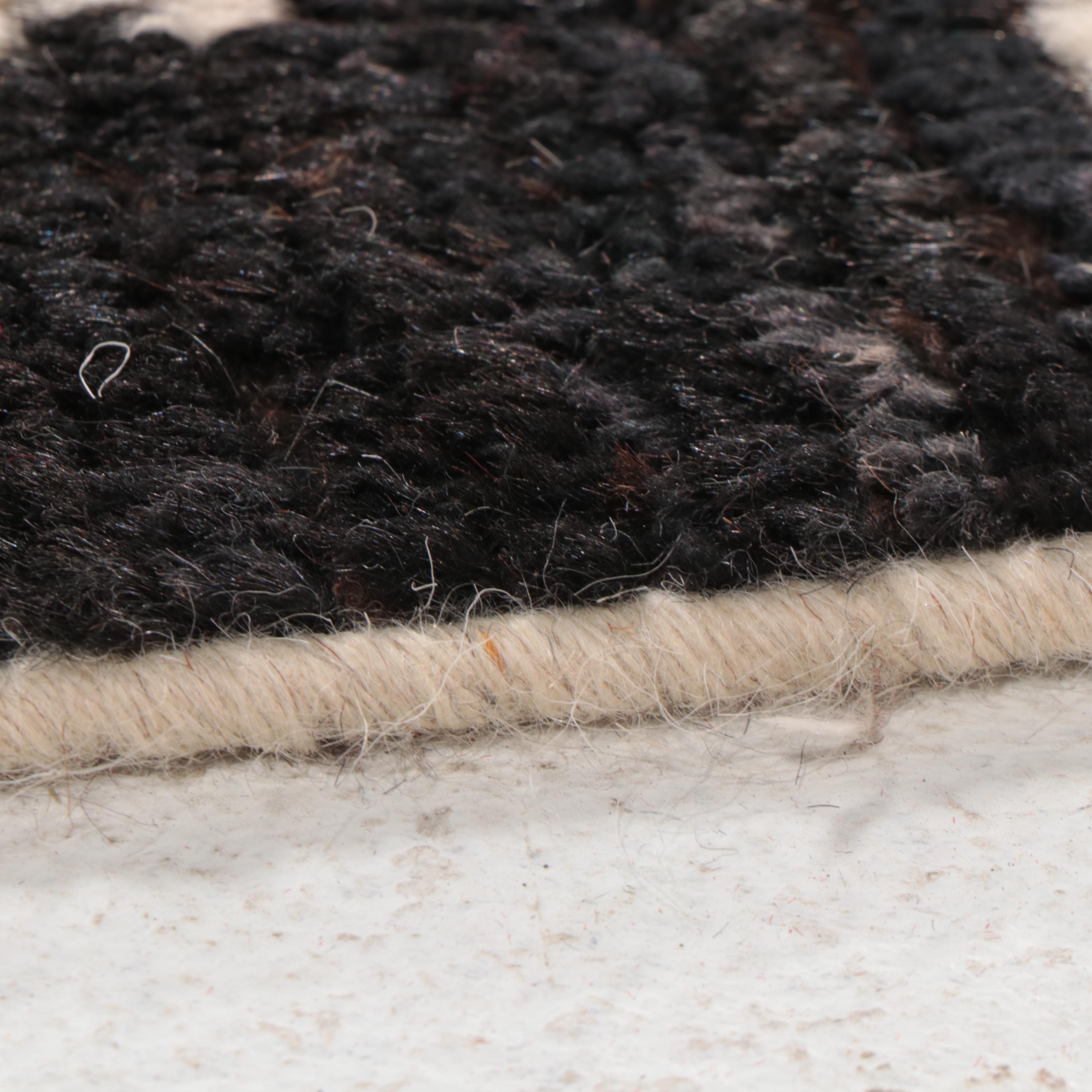 5'4 x 6'8 Hand-Knotted Moroccan Style Area Rug