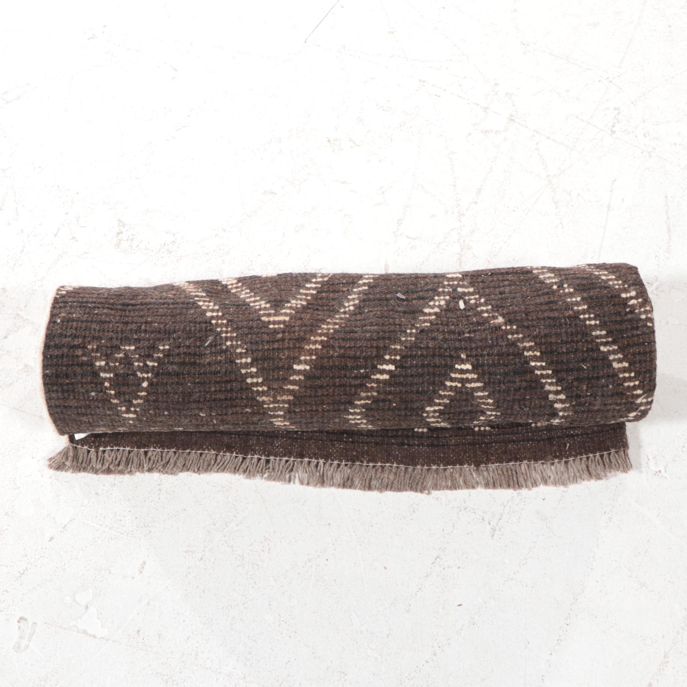 5'4 x 6'8 Hand-Knotted Moroccan Style Area Rug