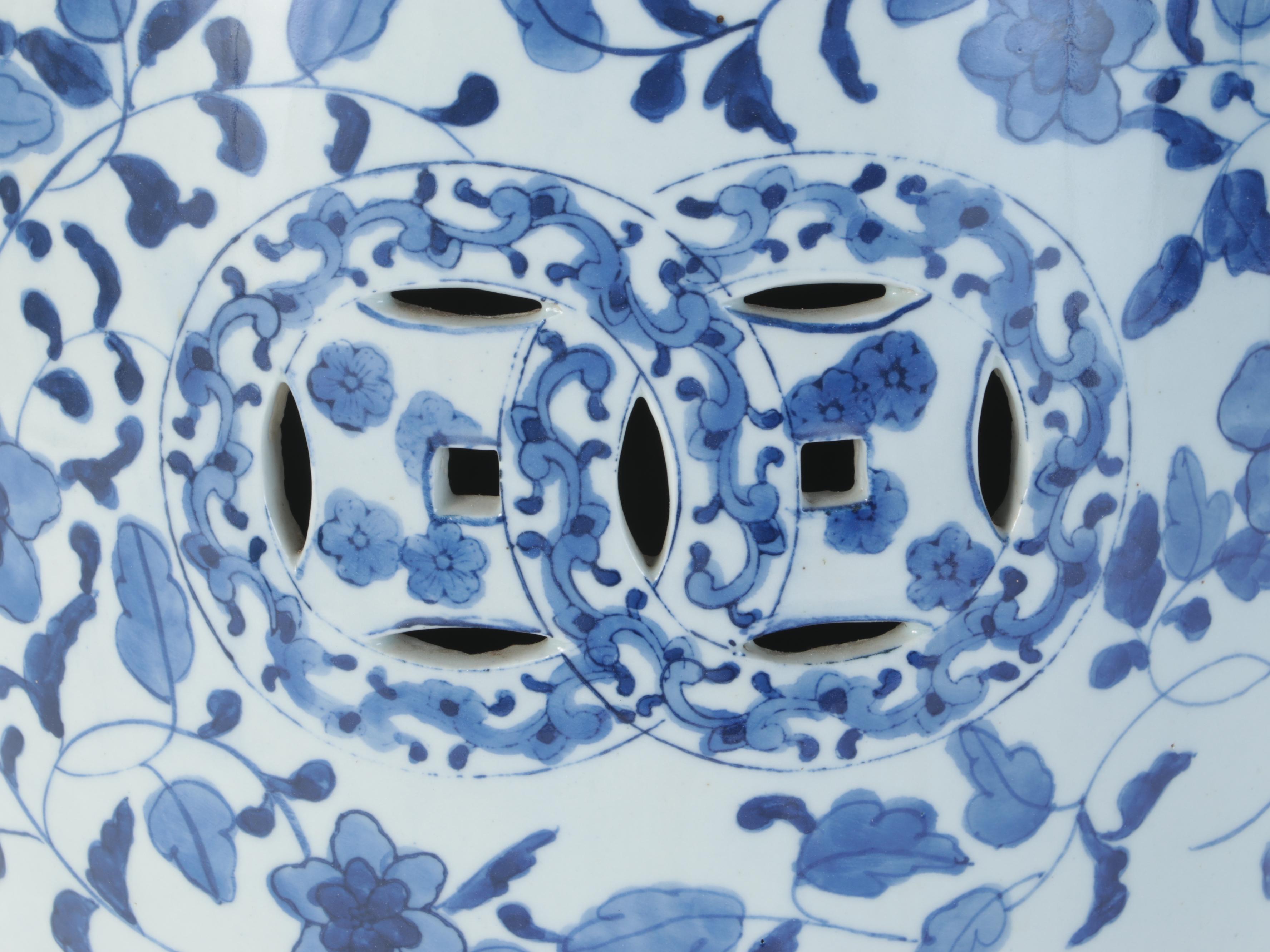 Chinese Blue and White Phoenix and Dragon Motif Porcelain Garden Stool