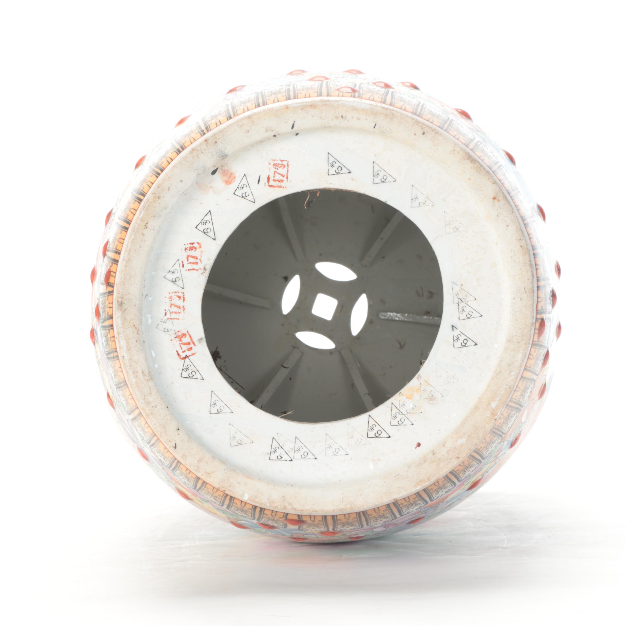 Chinese Thousand Flowers Motif Porcelain Garden Stool