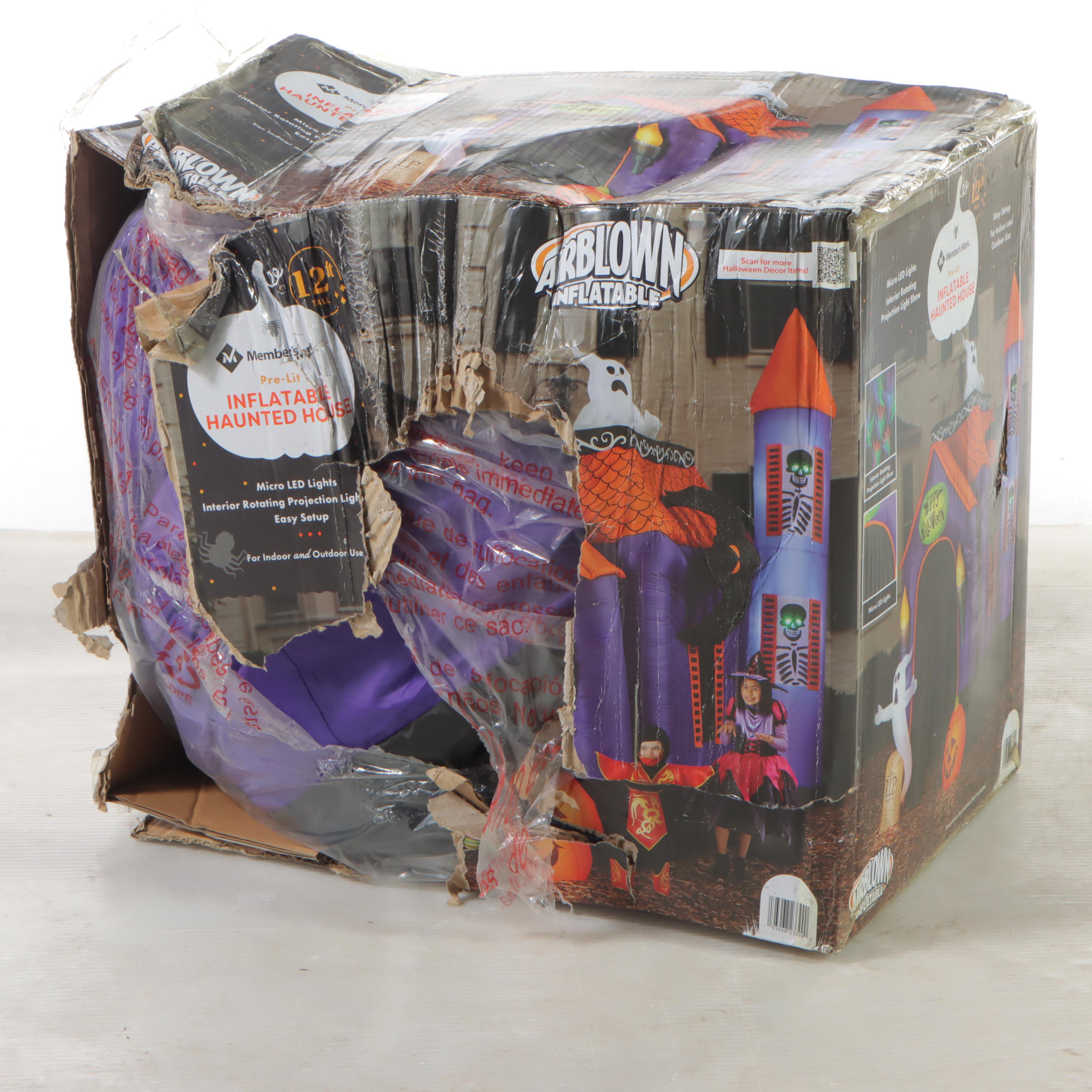 Member's Mark 12' Pre-Lit Inflatable Haunted House