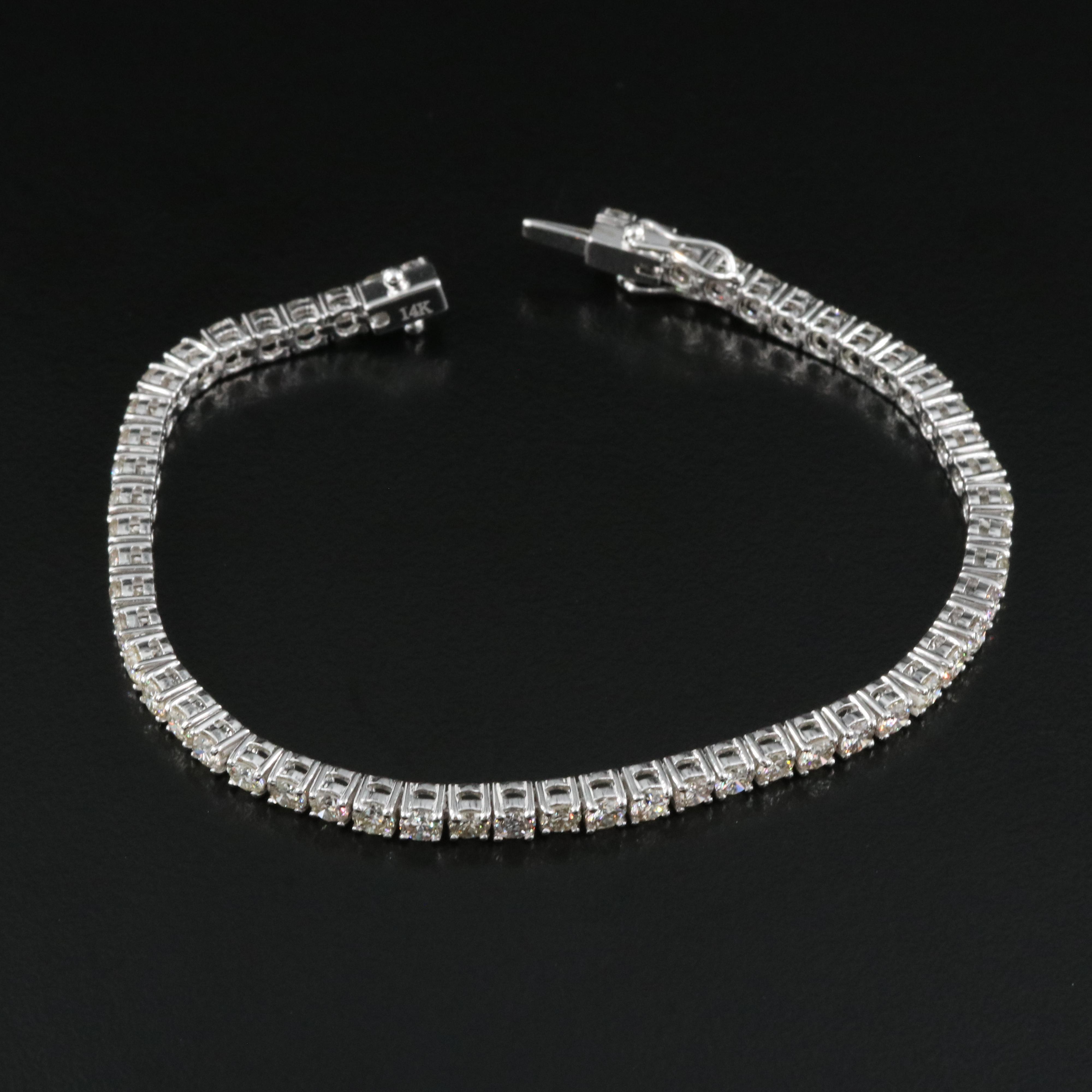 14K 5.90 CTW Diamond Line Bracelet