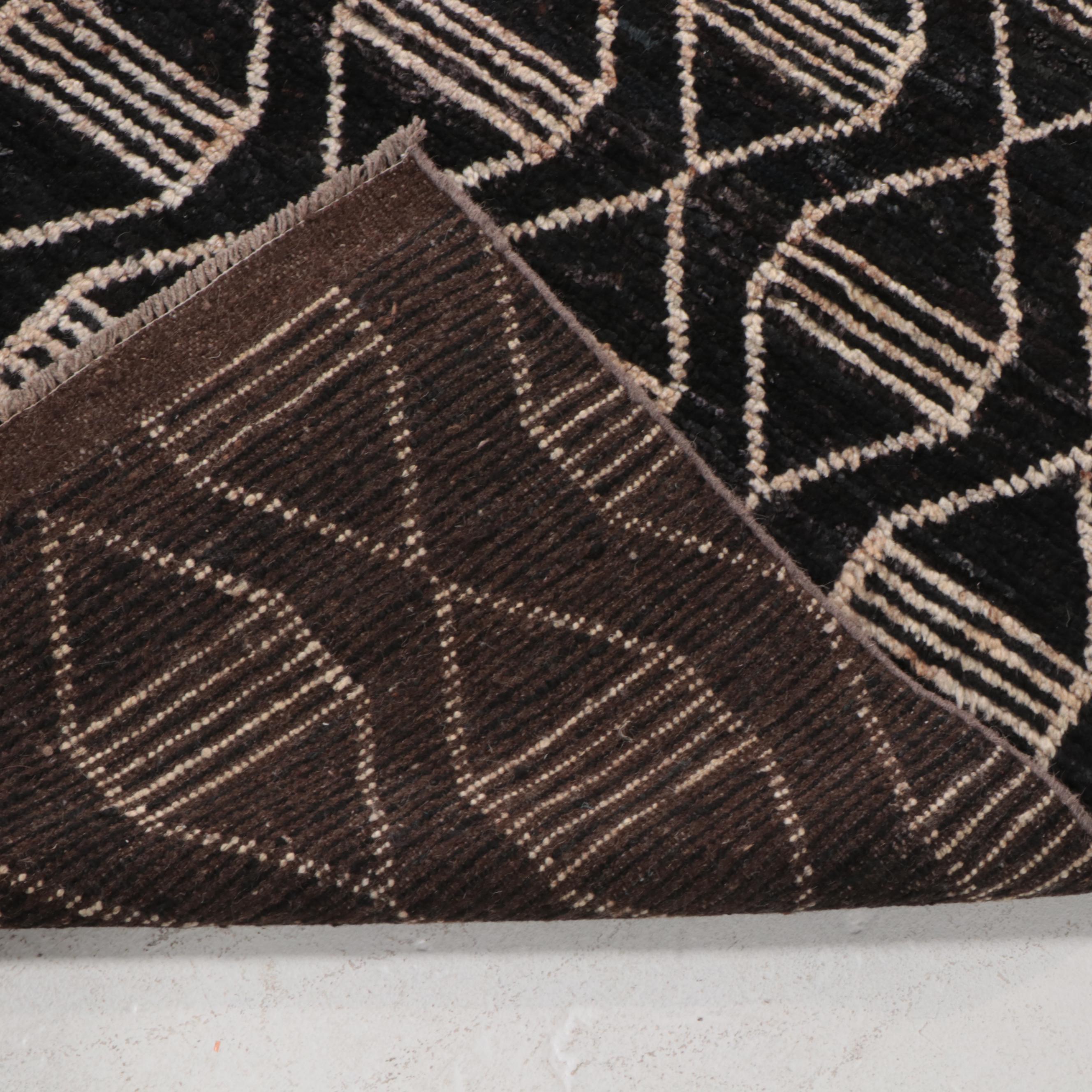 6'9 x 10'1 Hand-Knotted Moroccan Berber Area Rug