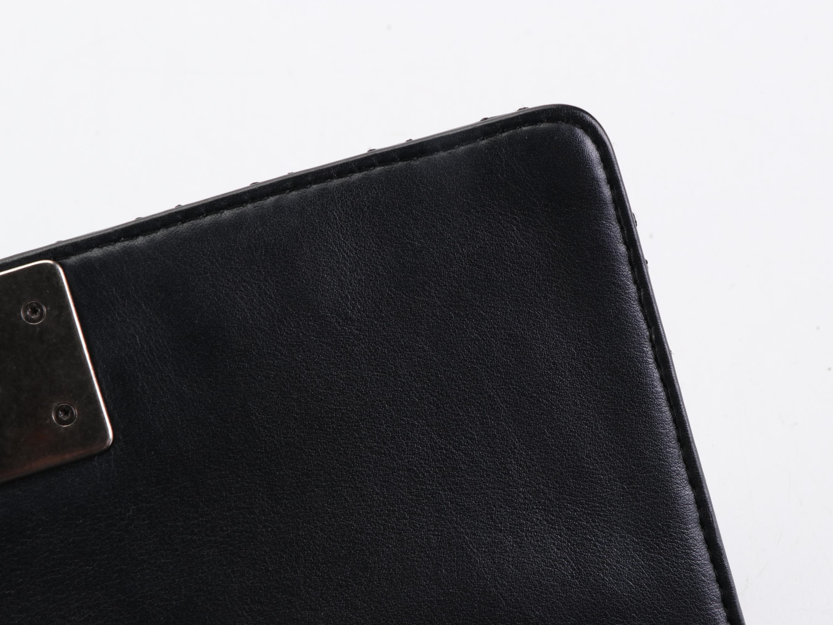 Chanel Boy Bag in Black Smooth and Quilted Patent Leather