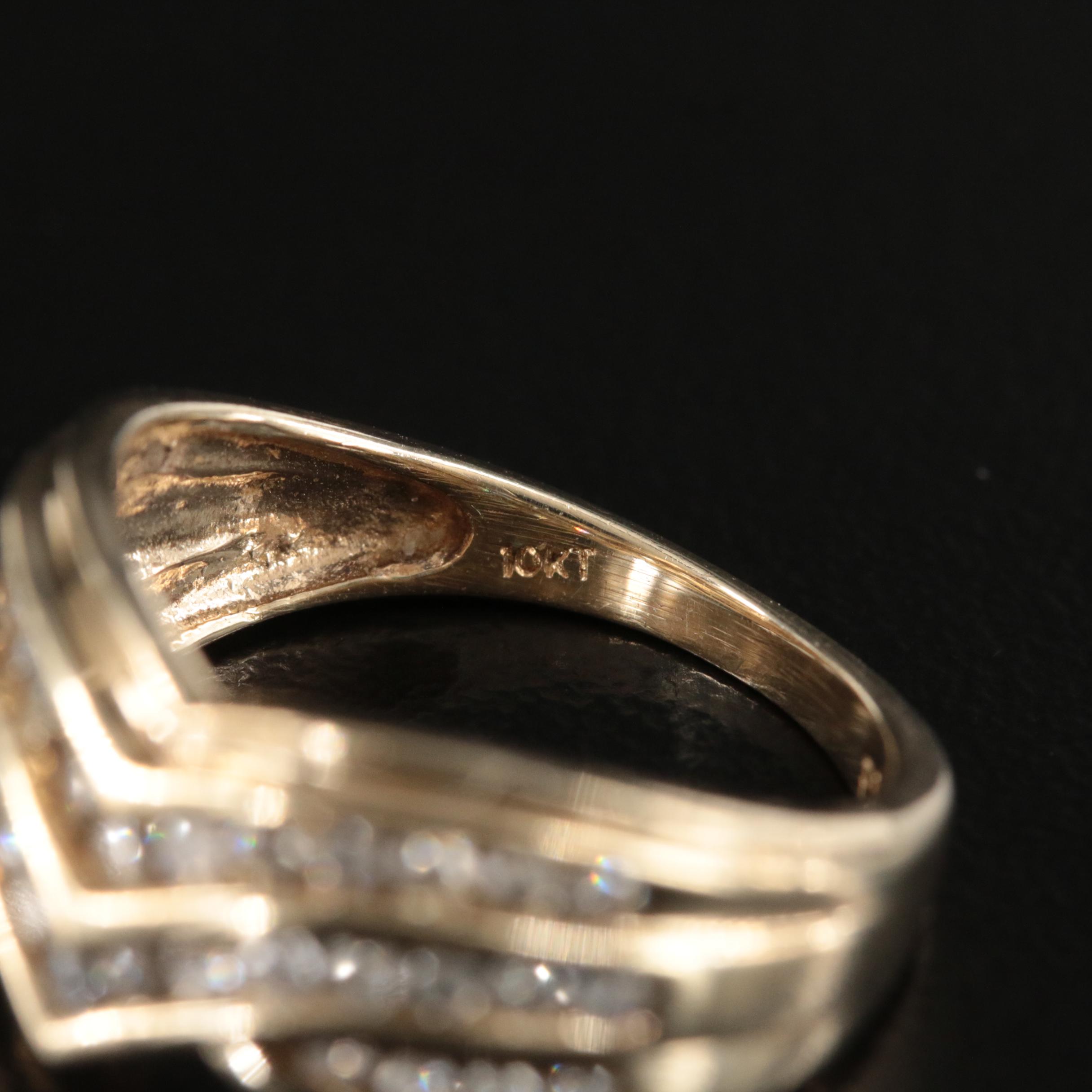 10K 0.45 CTW Diamond Chevron Ring