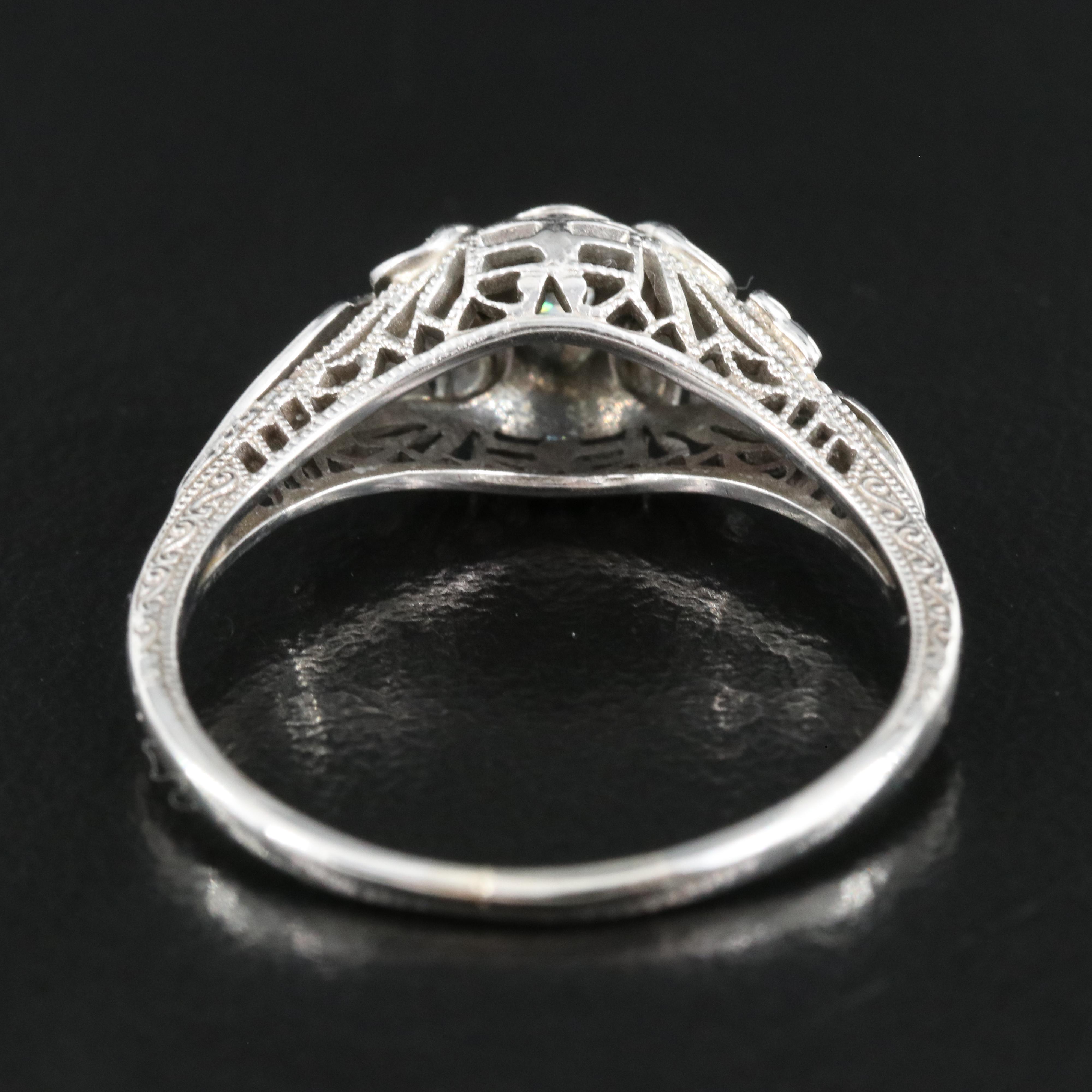 18K 0.04 CT Diamond Ring