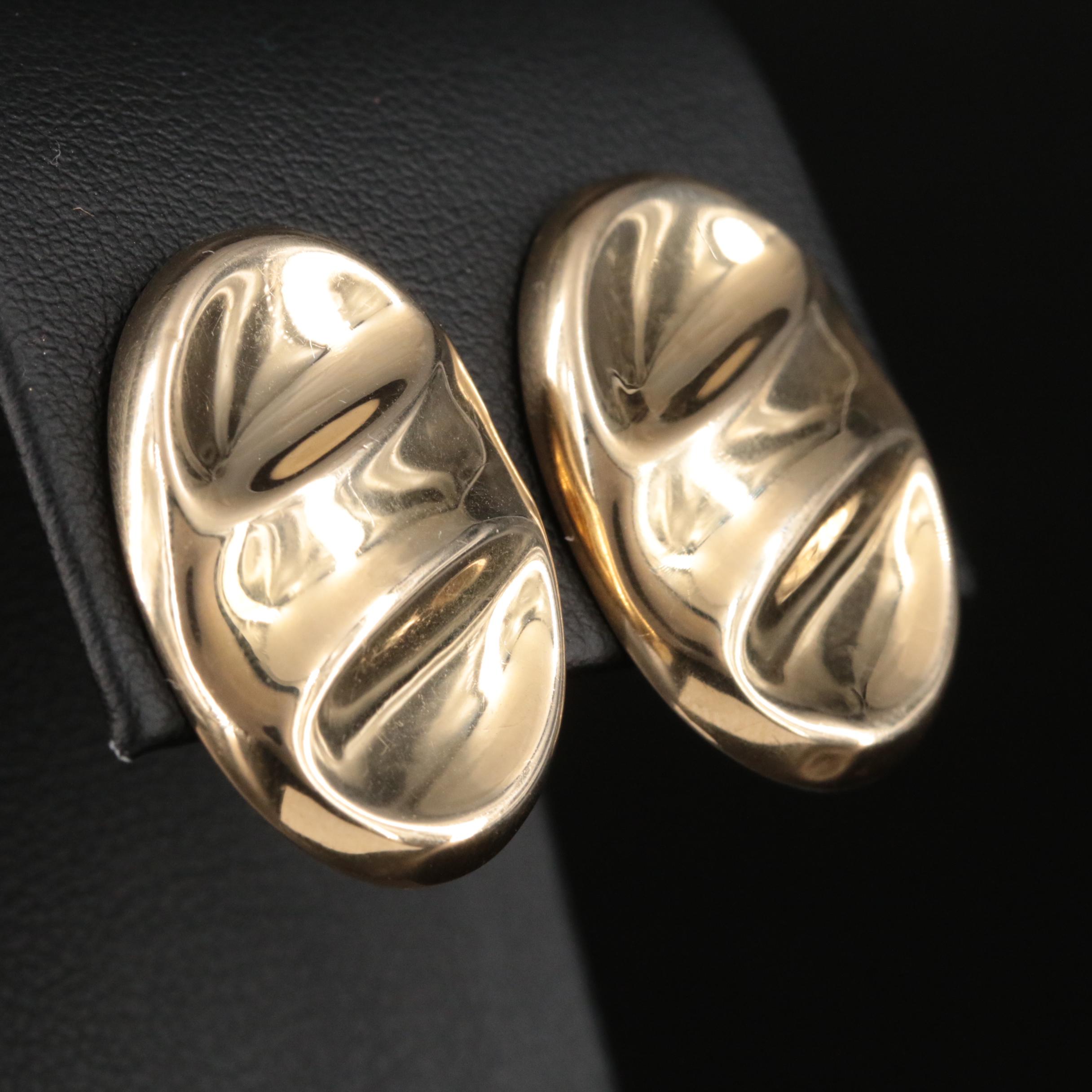 14K Oval Fluted Earrings