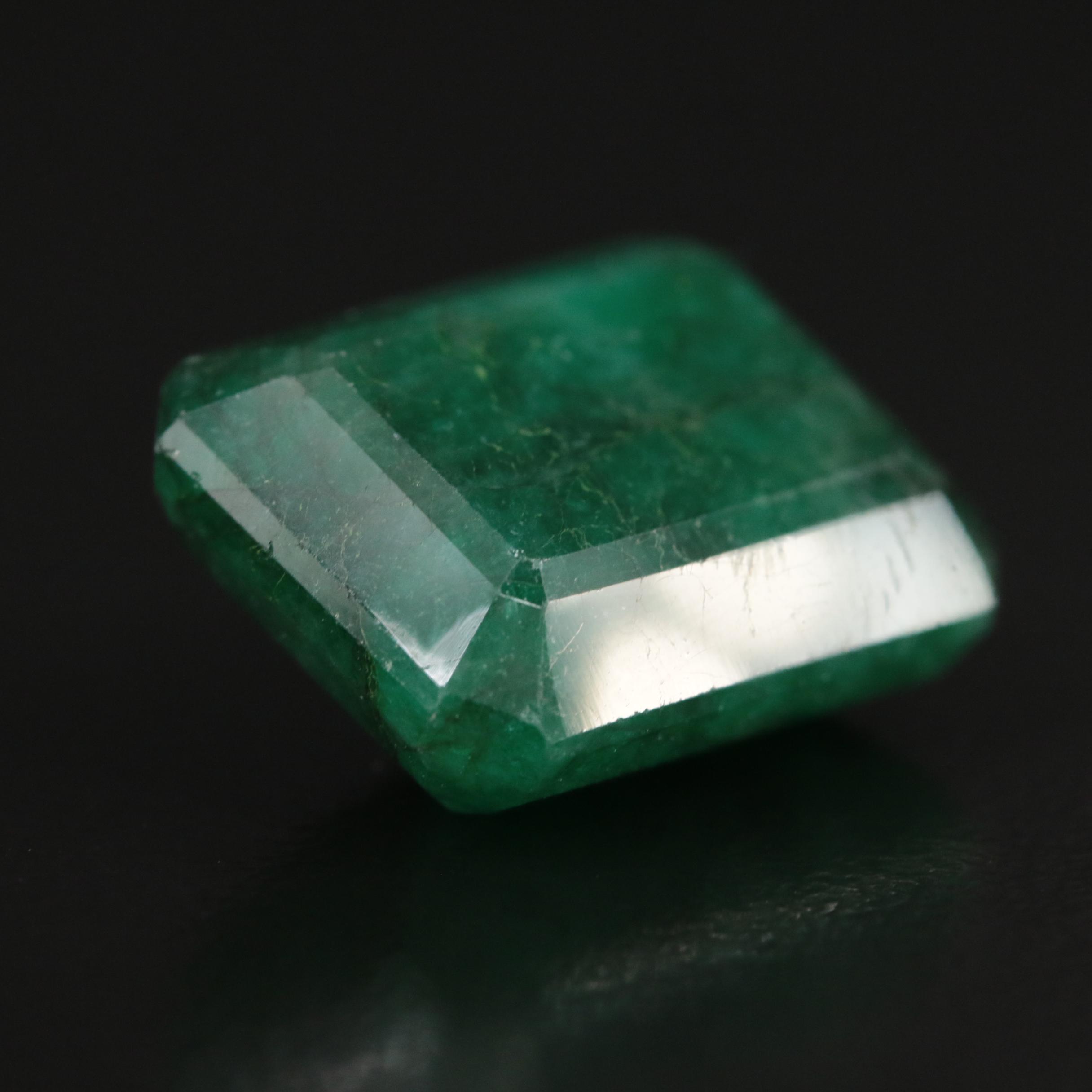 Loose 15.13 CT Emerald