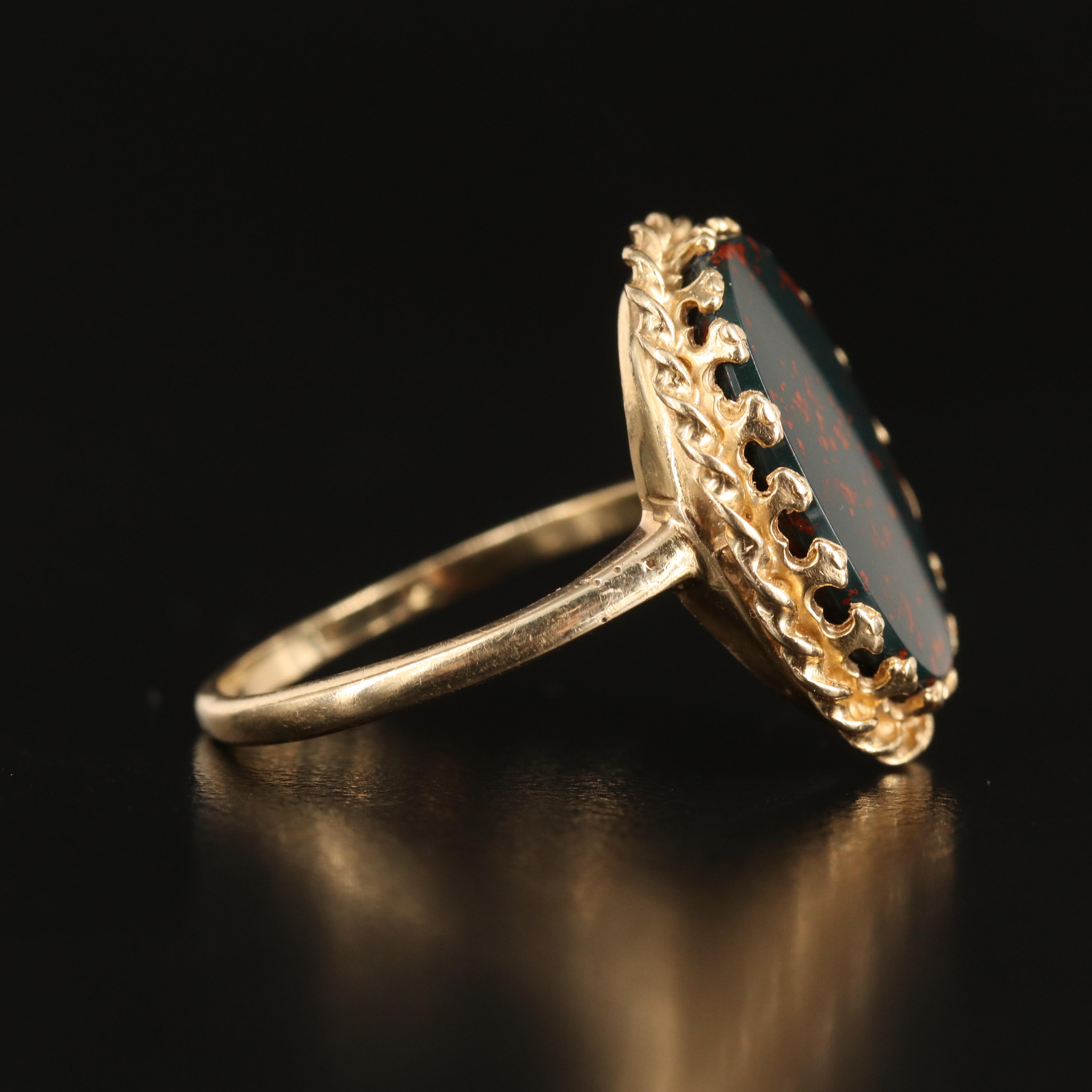 Vintage 14K Bloodstone Ring