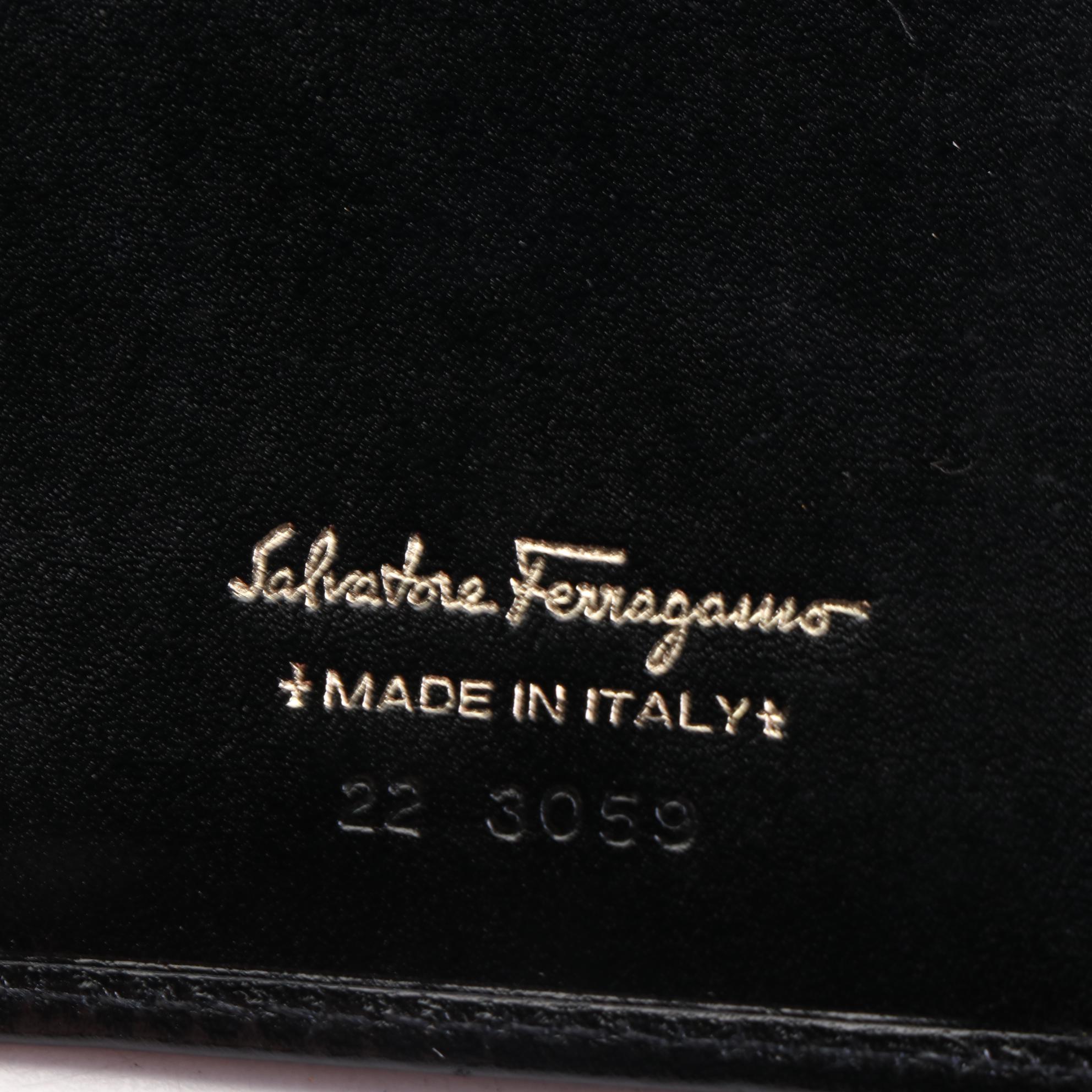 Salvatore Ferragamo Vara Bow Long Wallet in Smooth Leather