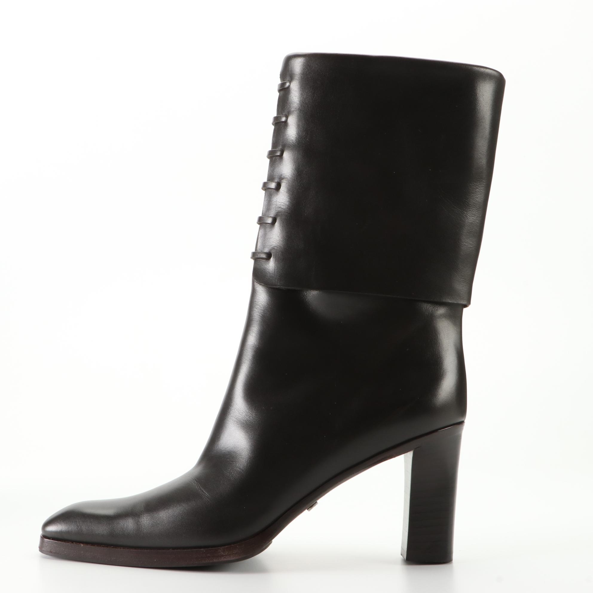 Gucci Heeled Boots in Dark Brown Leather with Lace Up Detail