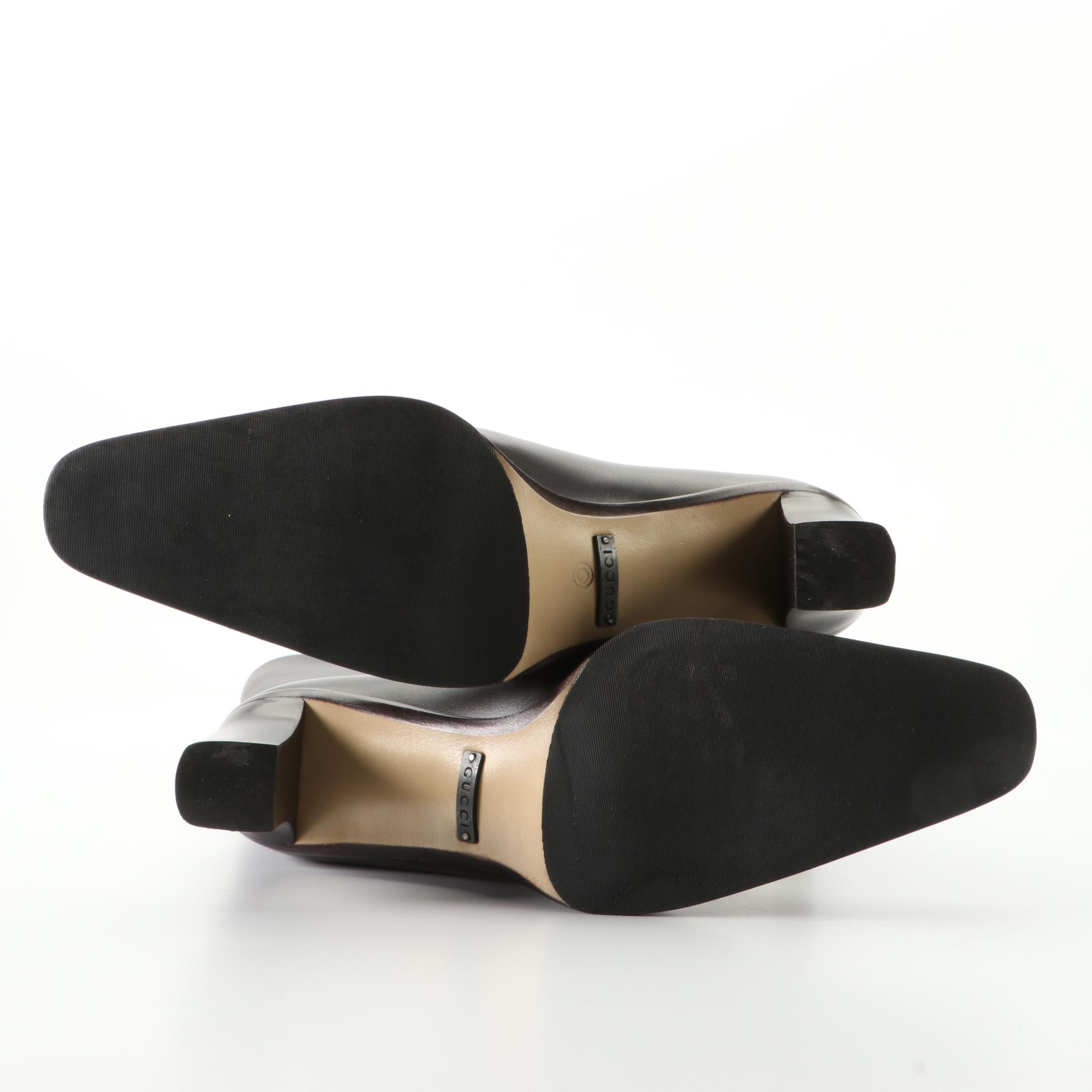 Gucci Heeled Boots in Dark Brown Leather with Lace Up Detail