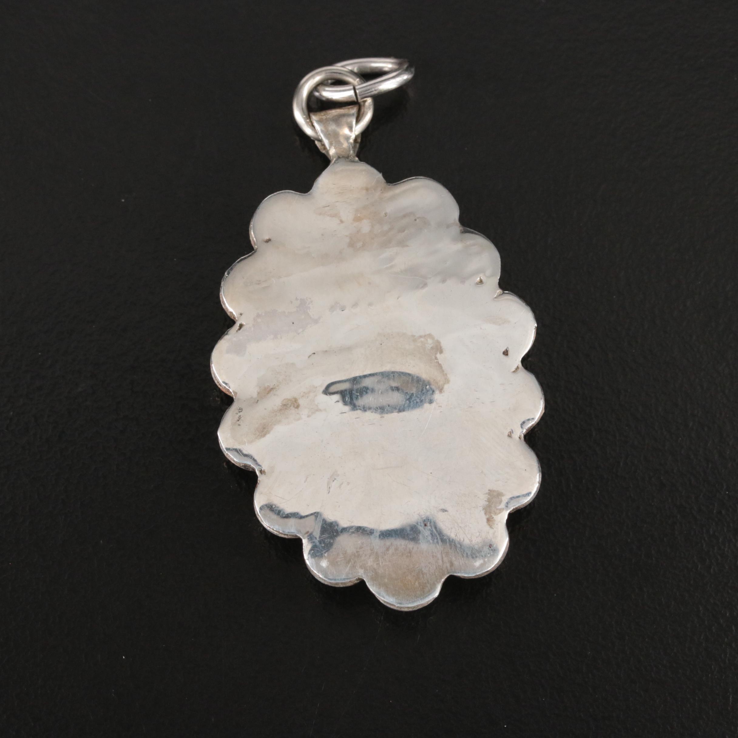 Sterling Jasper Pendant with Scalloped Trim