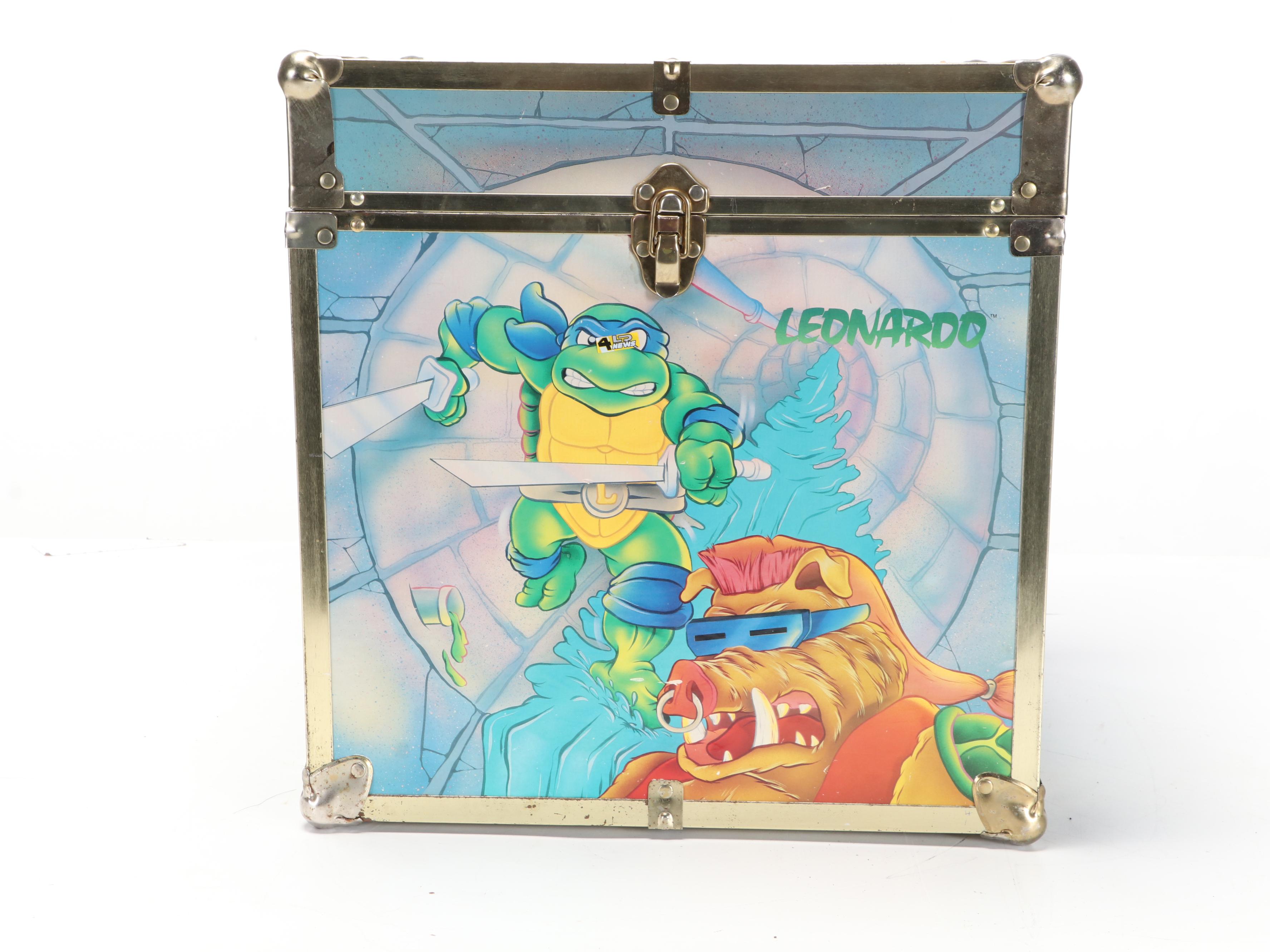 Teenage Mutant Ninja Turtles Metal Bound Latching Toy Box
