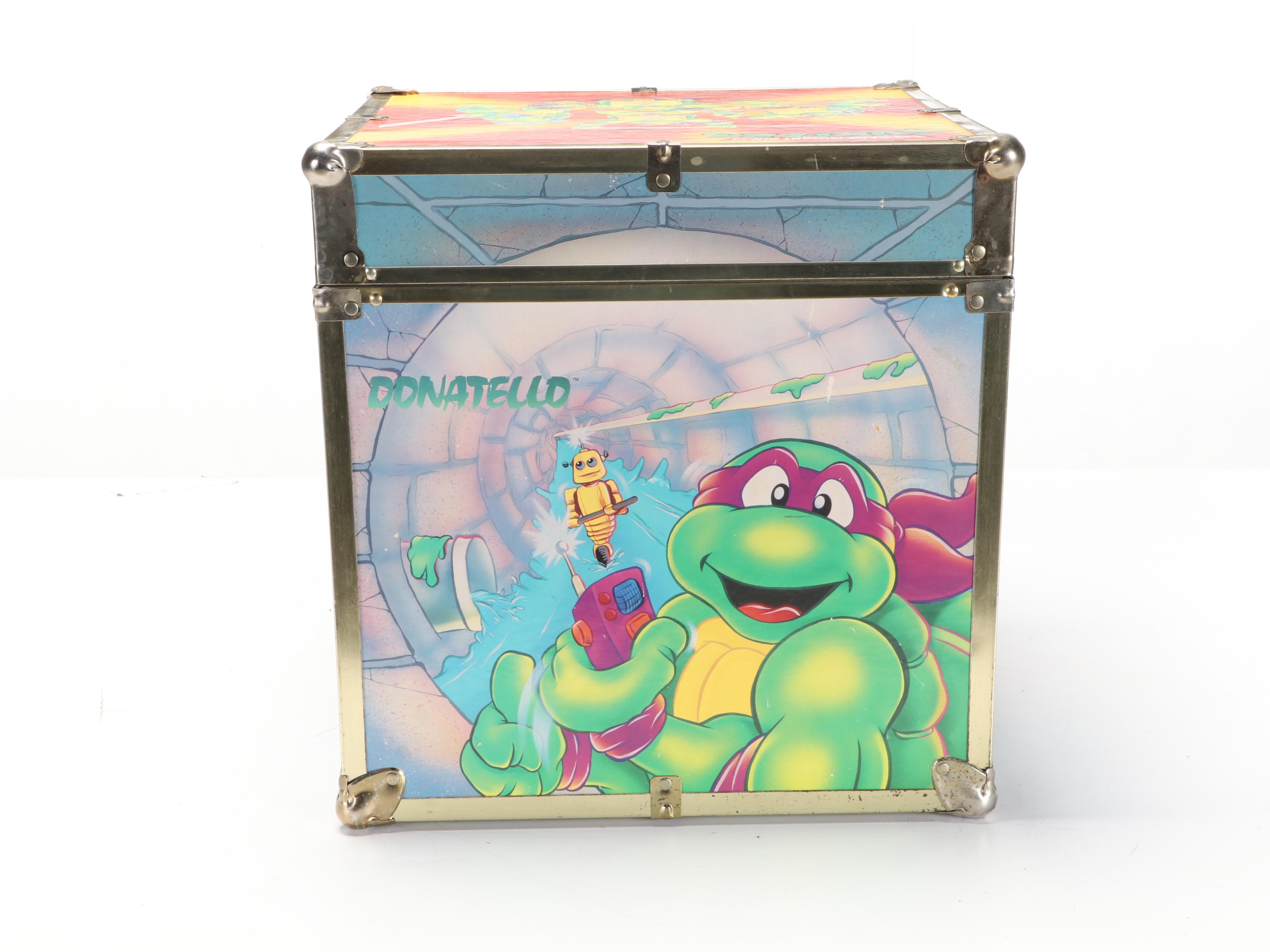 Teenage Mutant Ninja Turtles Metal Bound Latching Toy Box